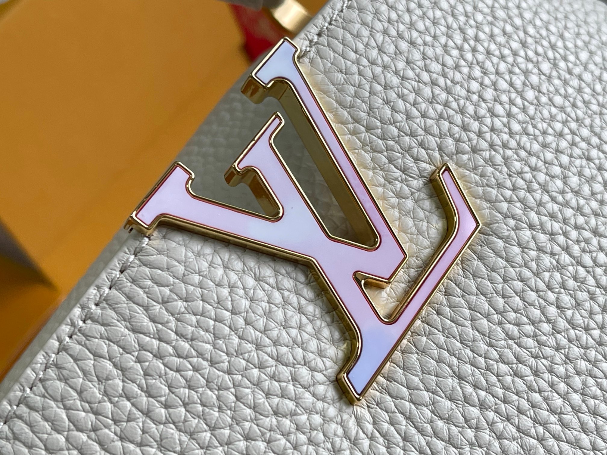 LV