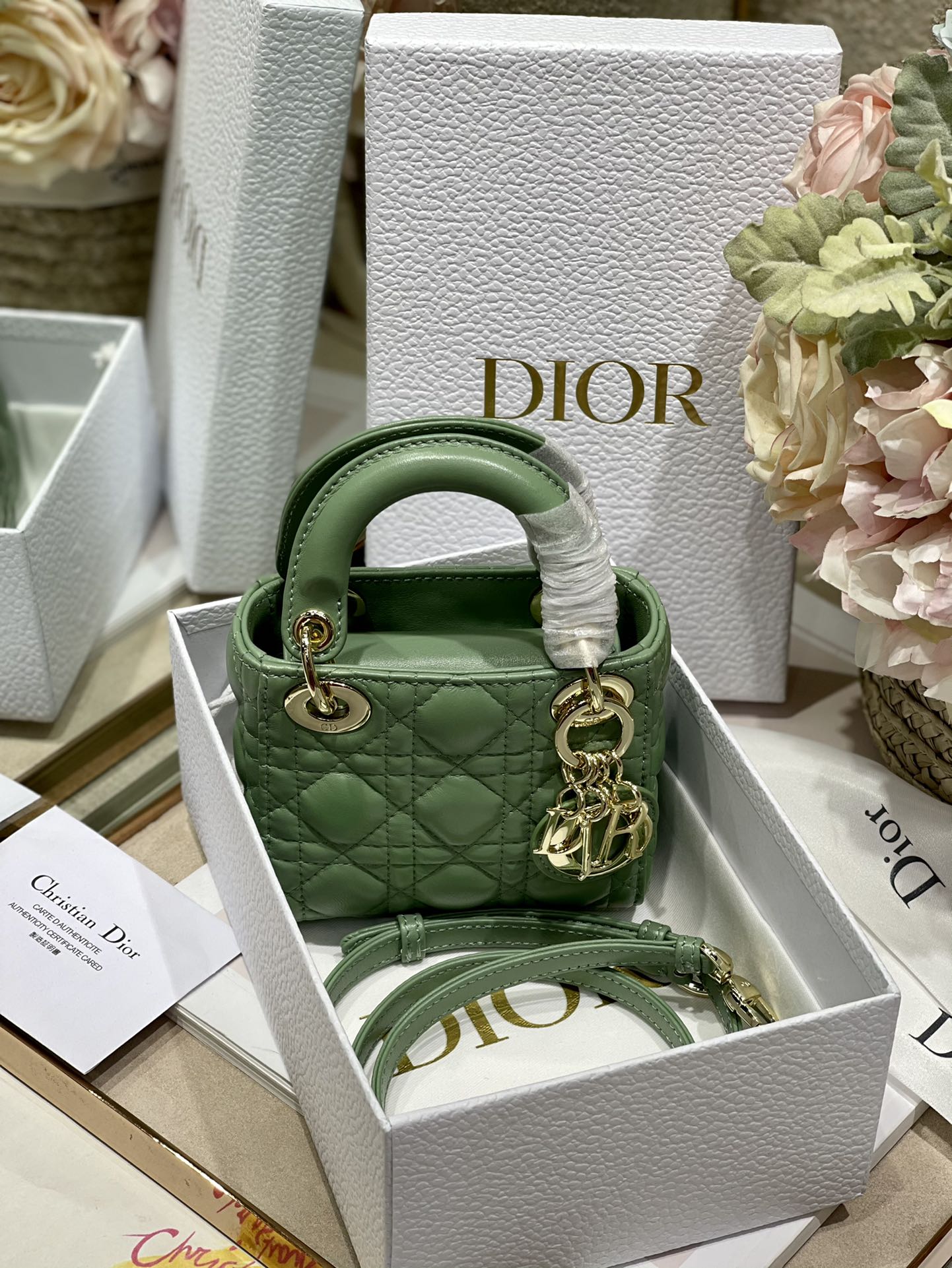 Dior