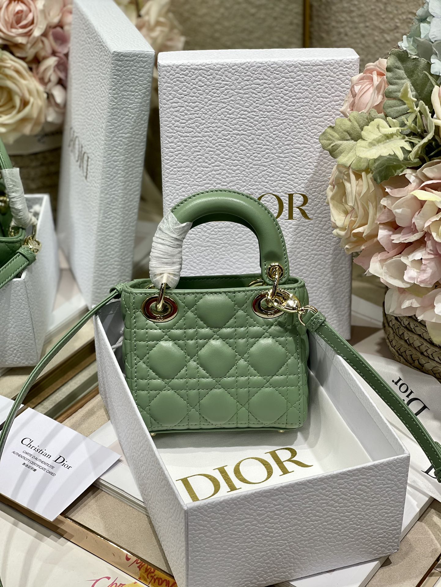 Dior