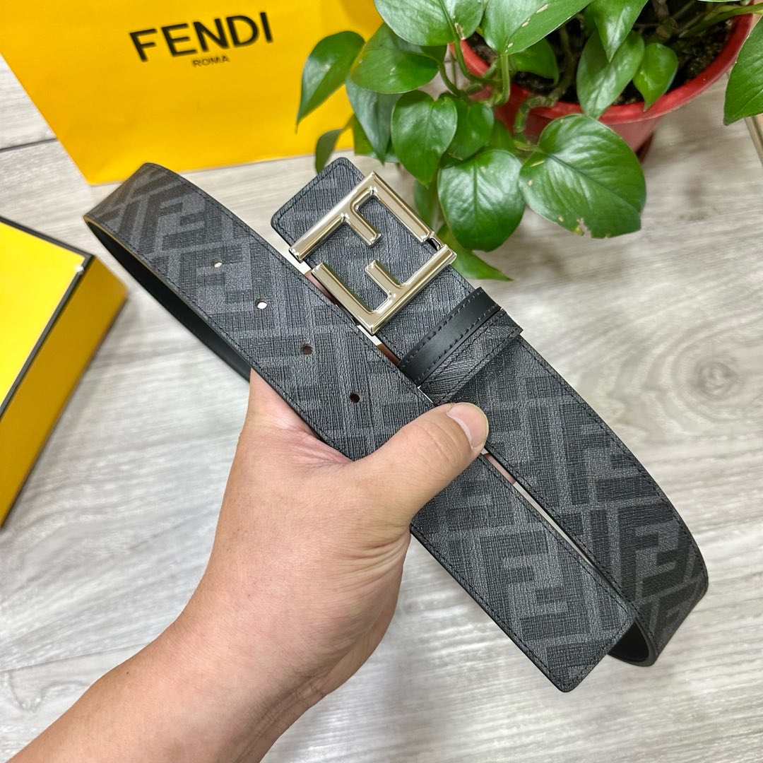 Fendi-Belts