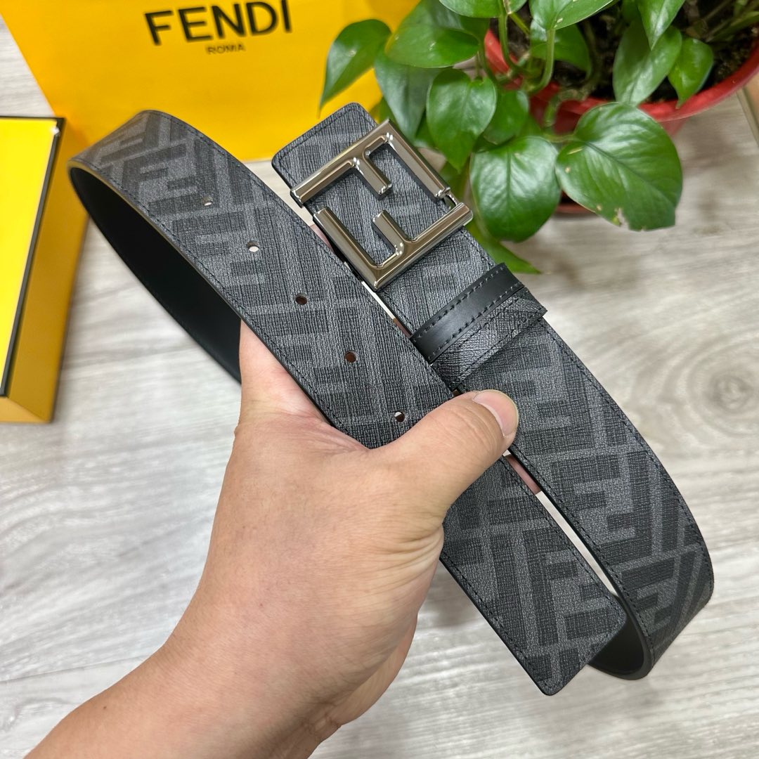 Fendi-Belts