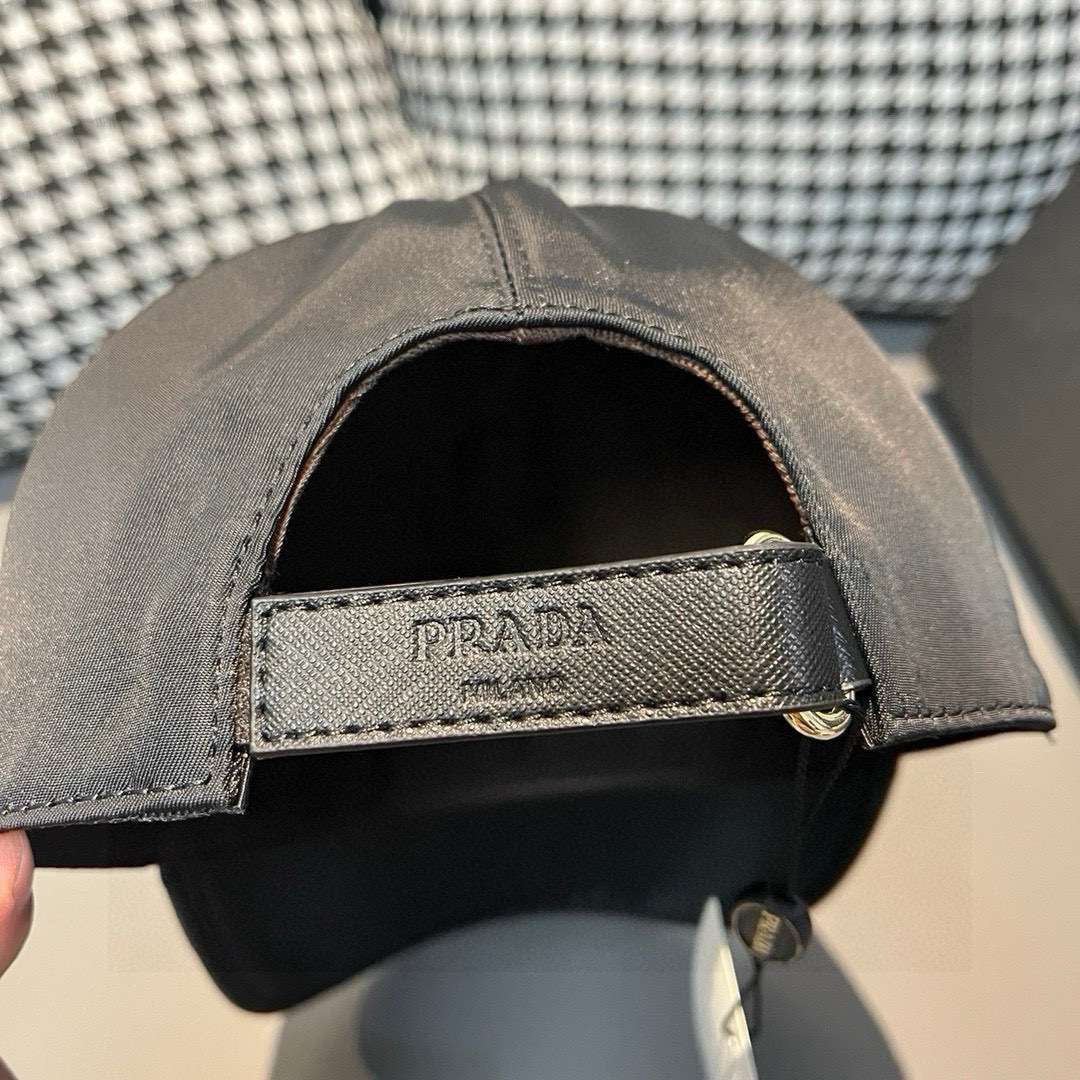 Prada-7