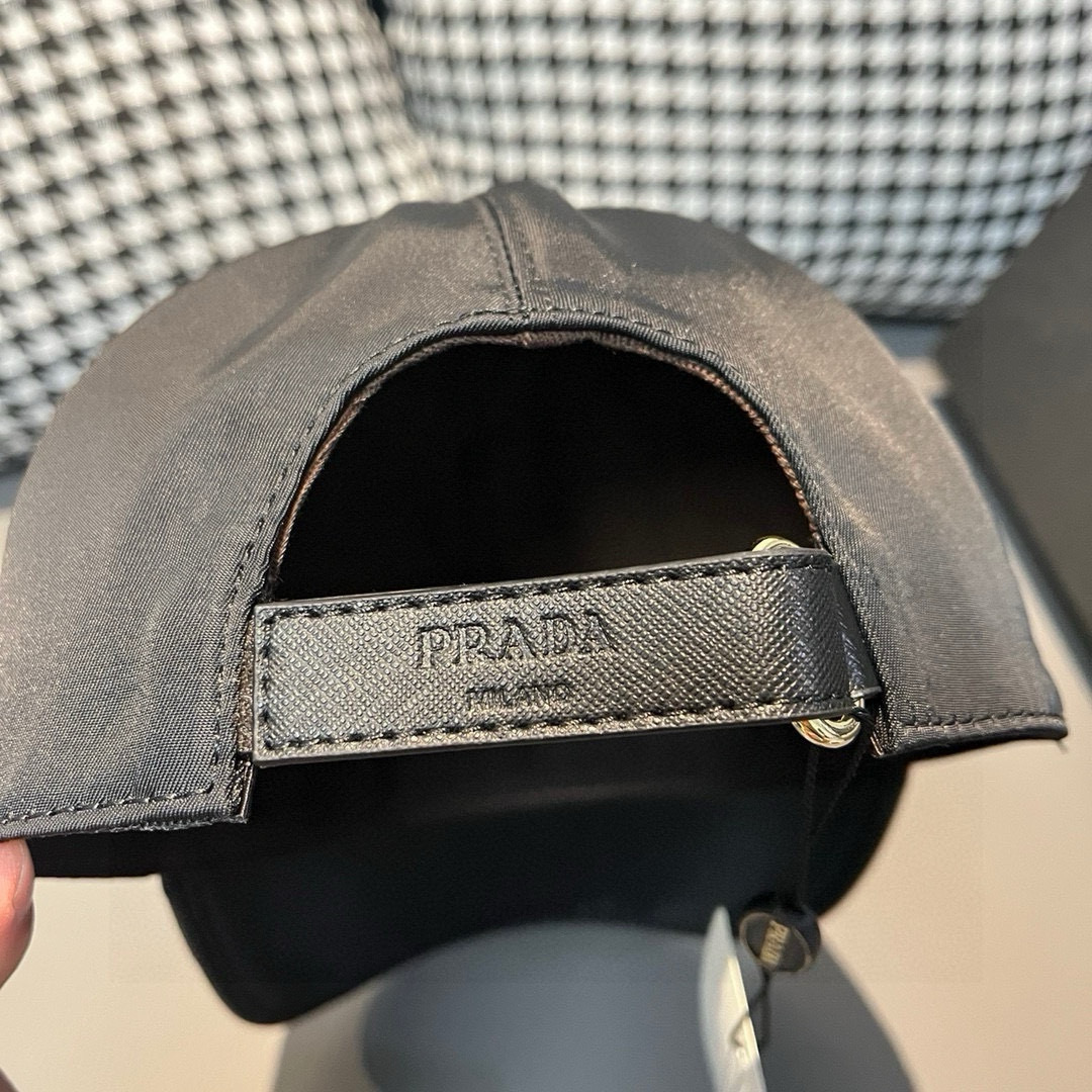 Prada-7