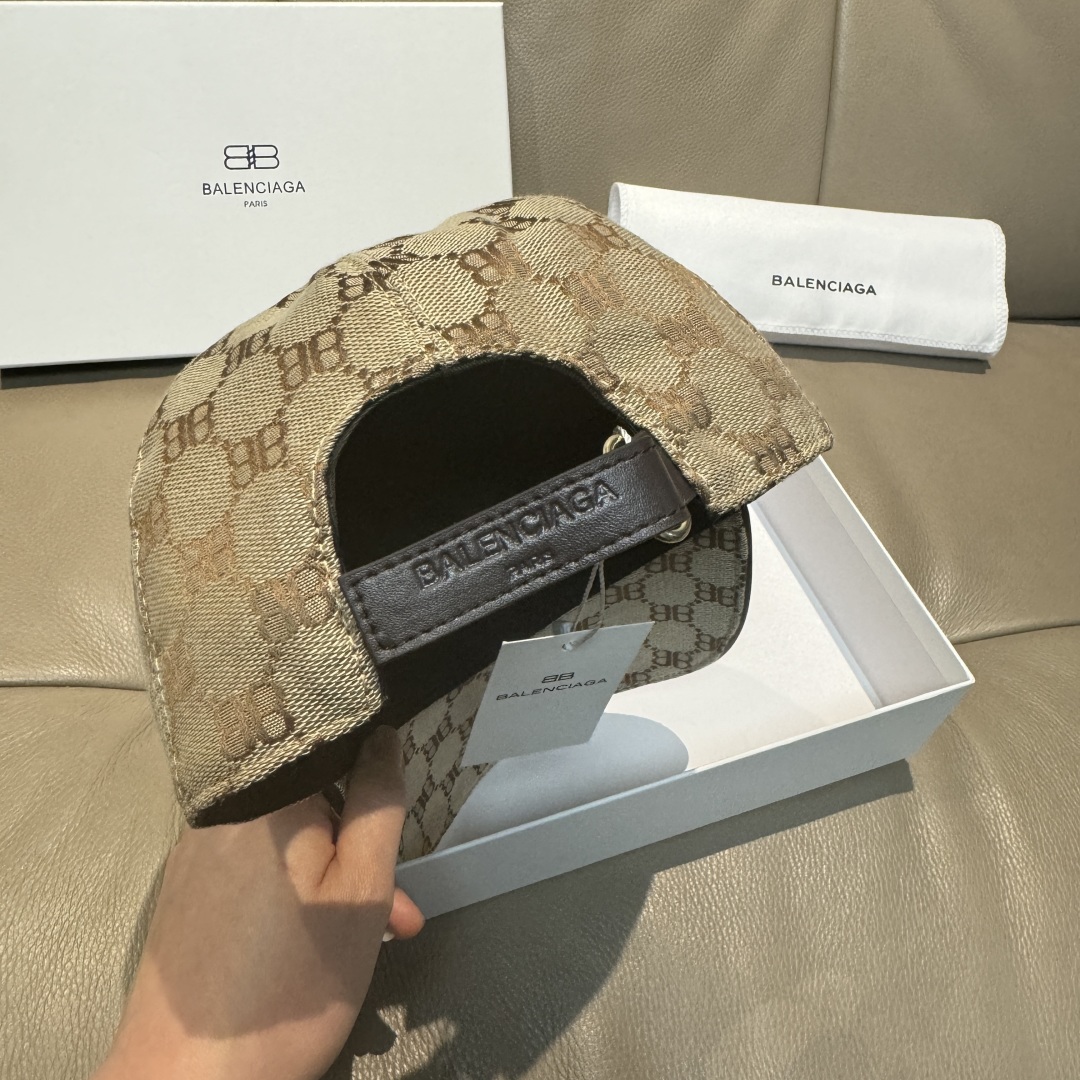 Balenciaga-7