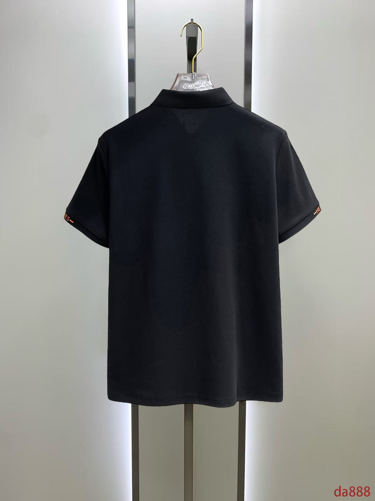 Polos