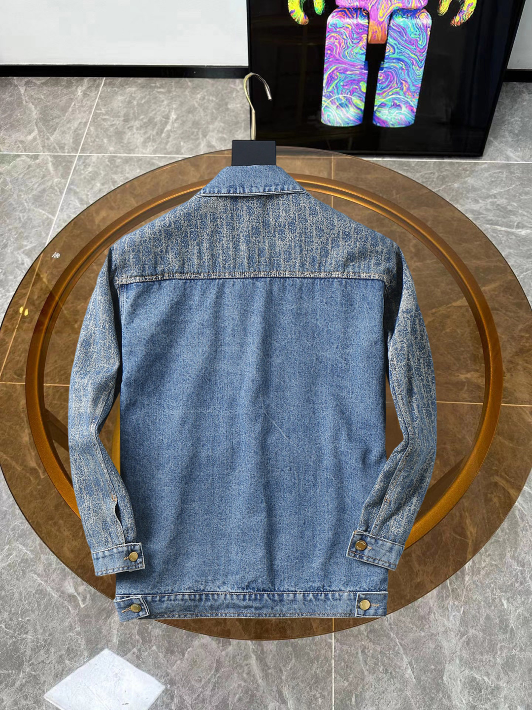 Coats & Jackets