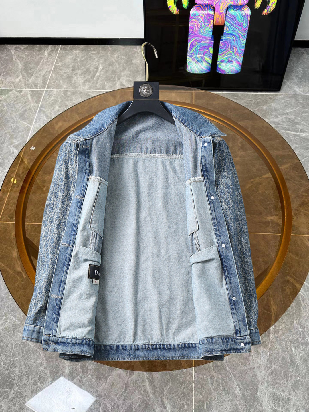Coats & Jackets