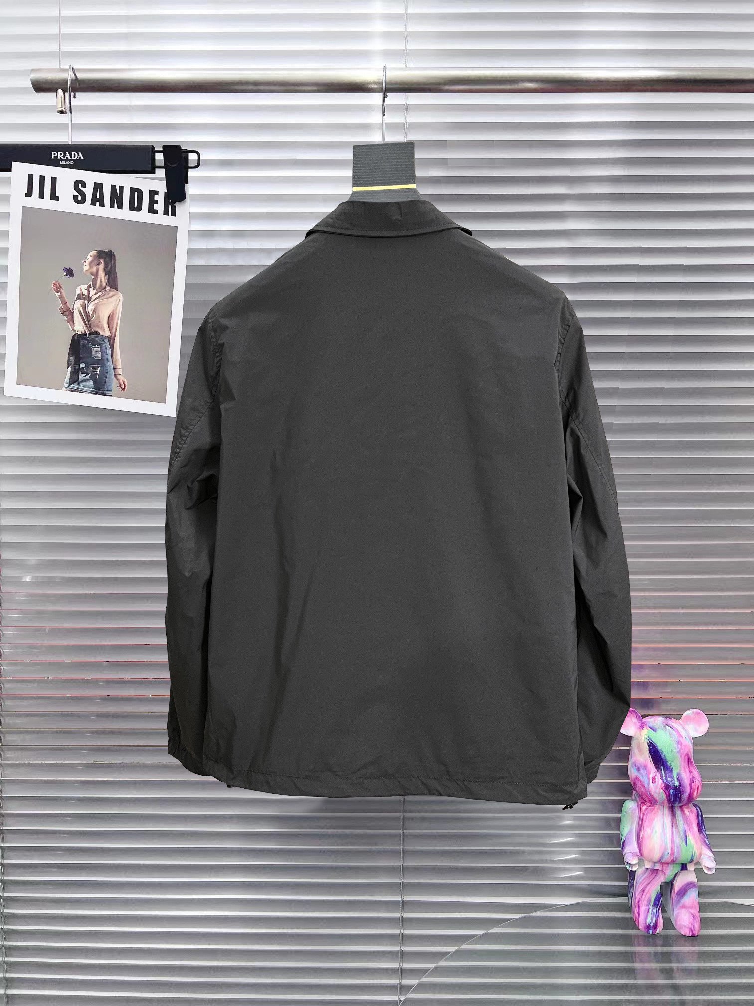 Hoodies & Sweatshirts