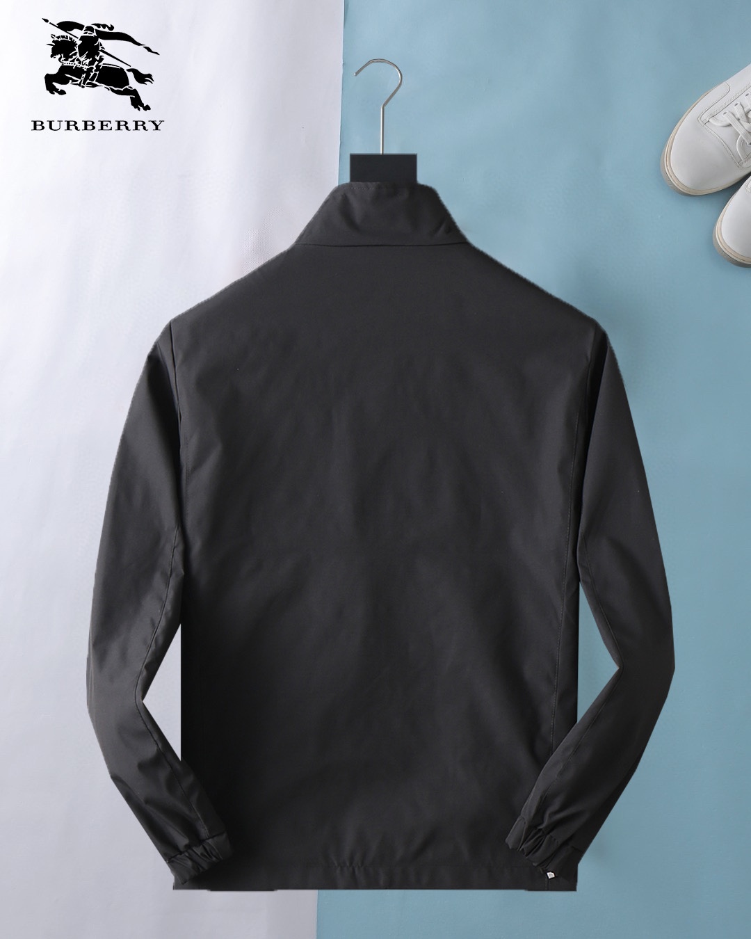 Hoodies & Sweatshirts