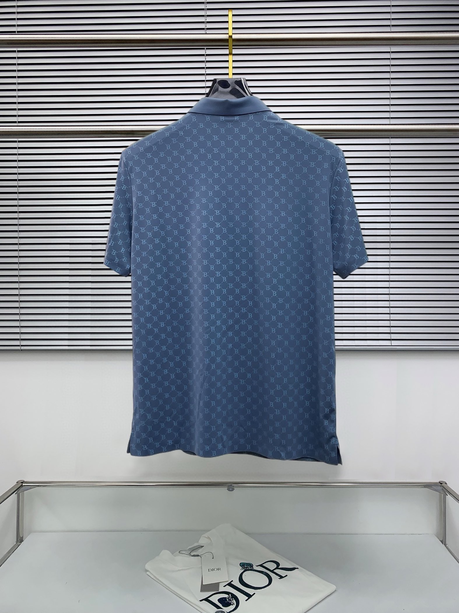 Polos