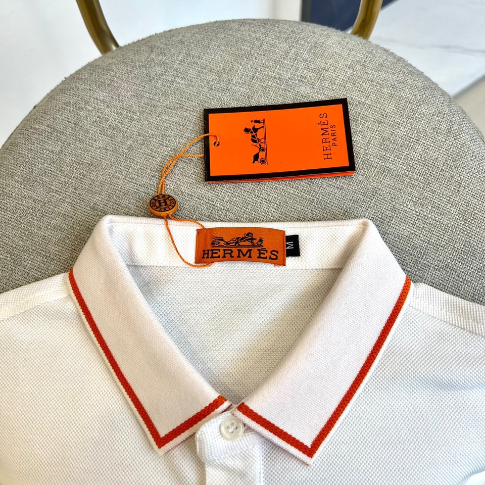 Polos