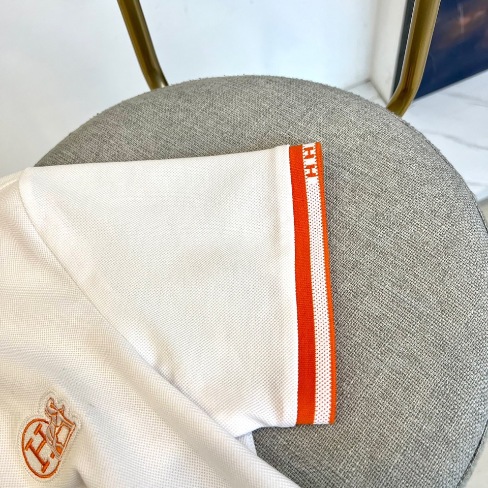 Polos