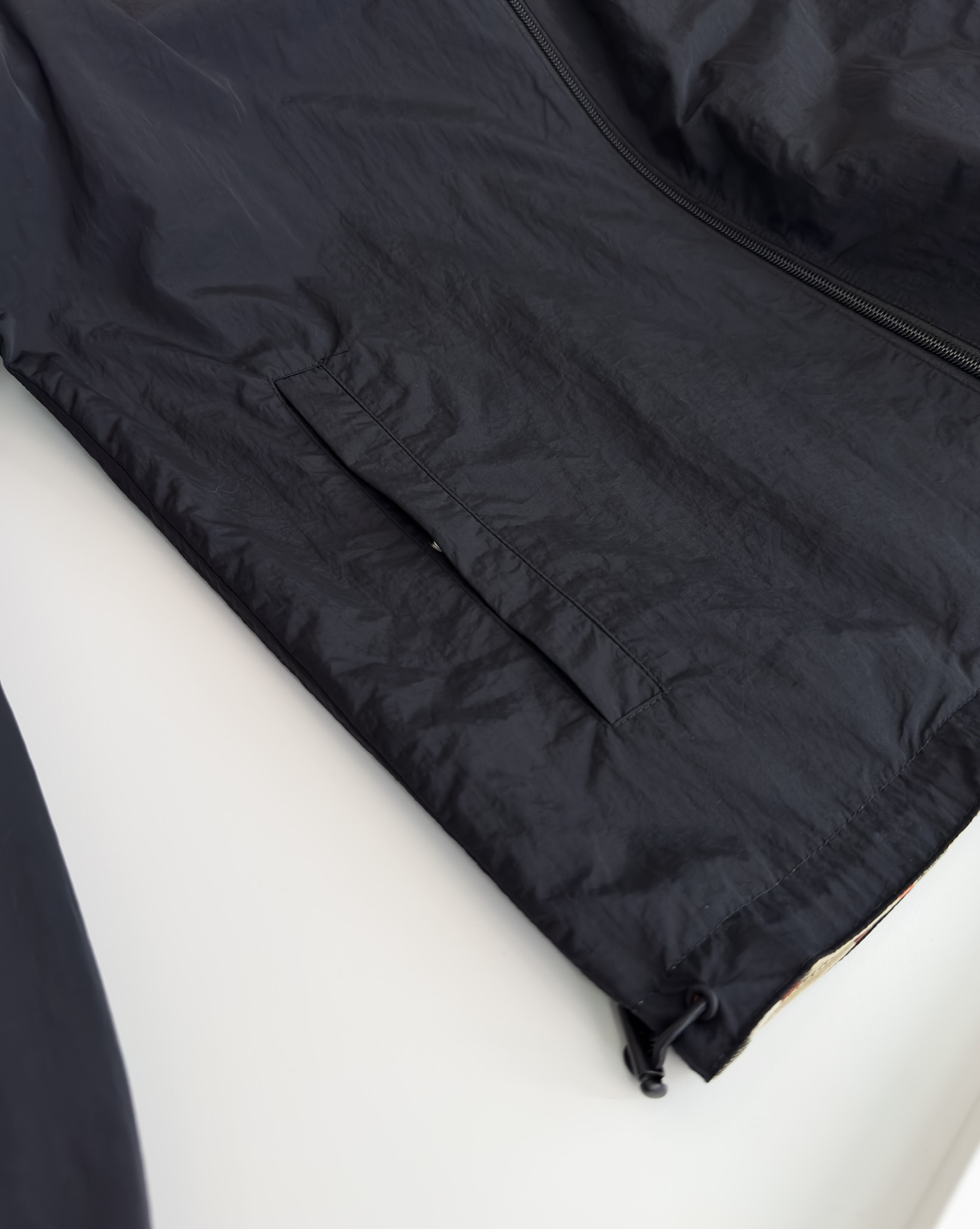 Hoodies & Sweatshirts