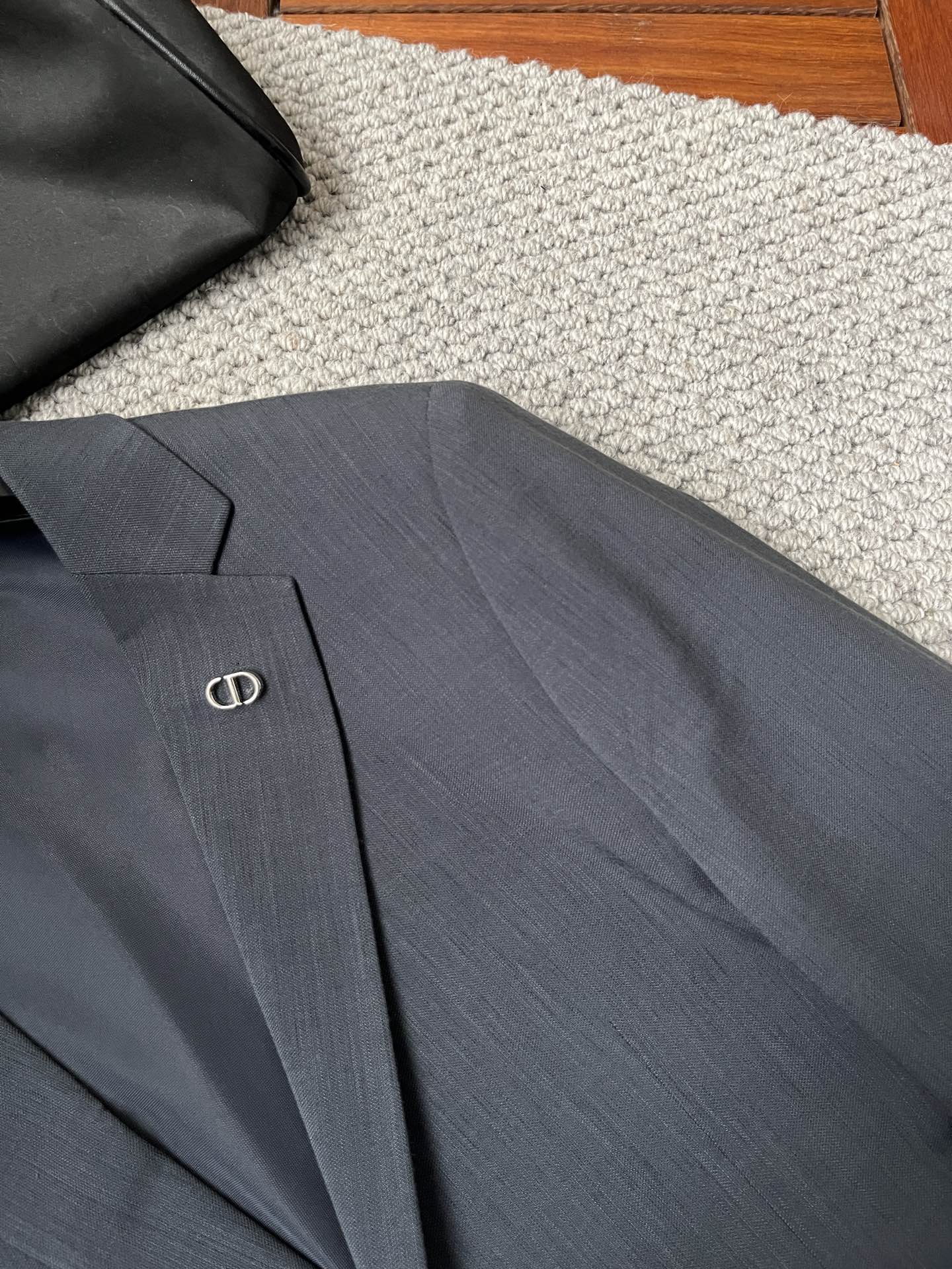 Suit