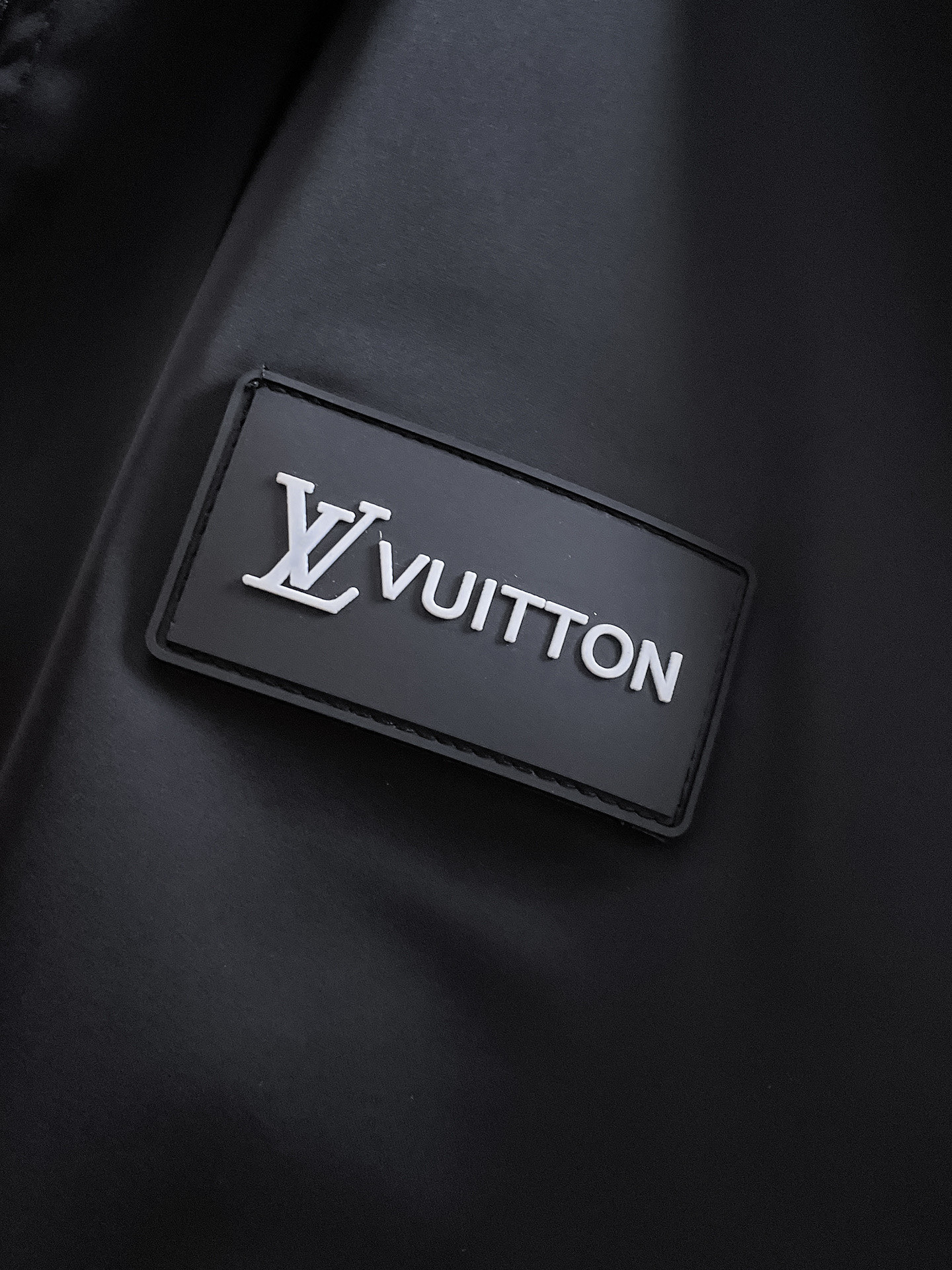 Hoodies & Sweatshirts