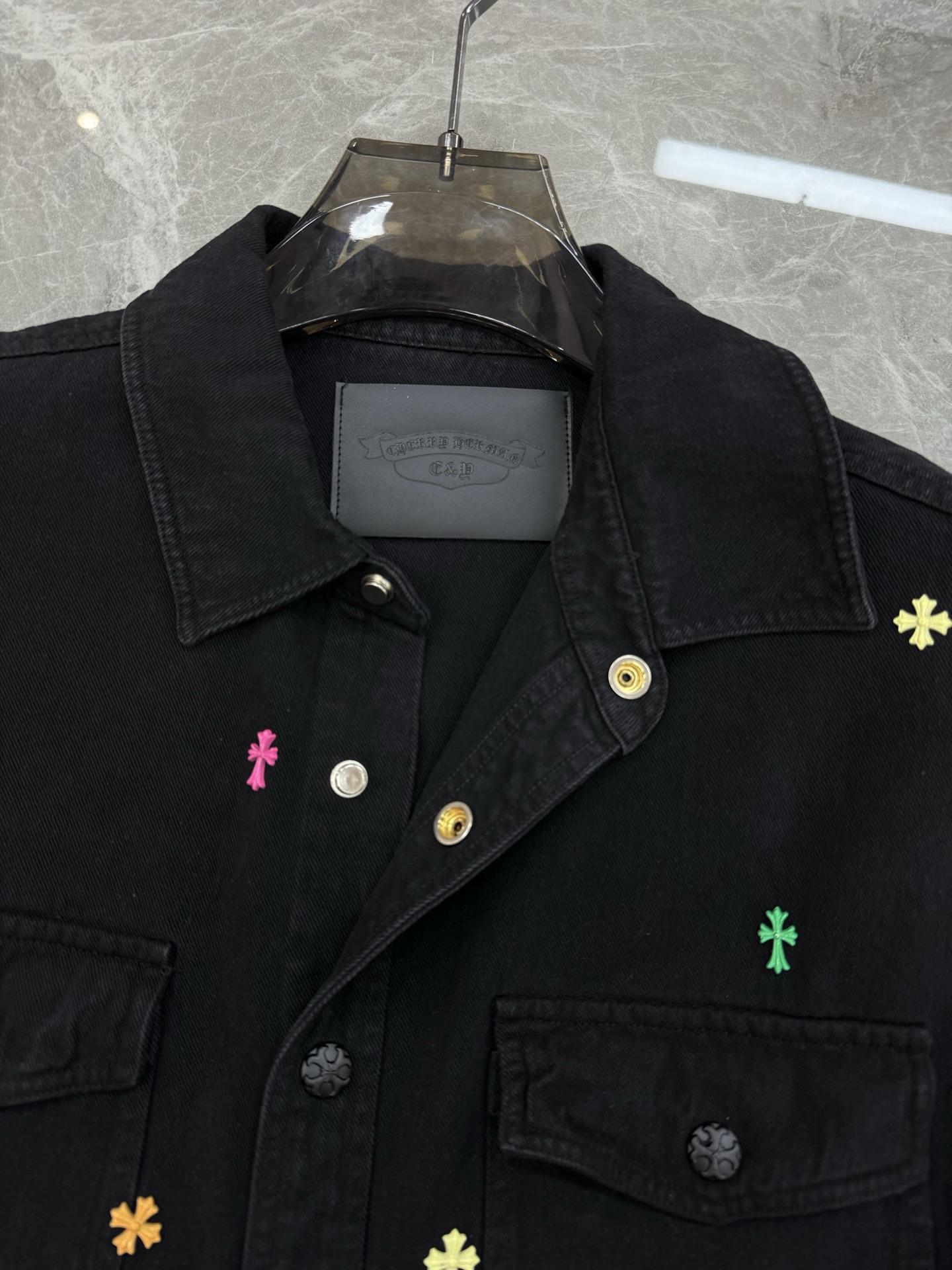 Coats & Jackets