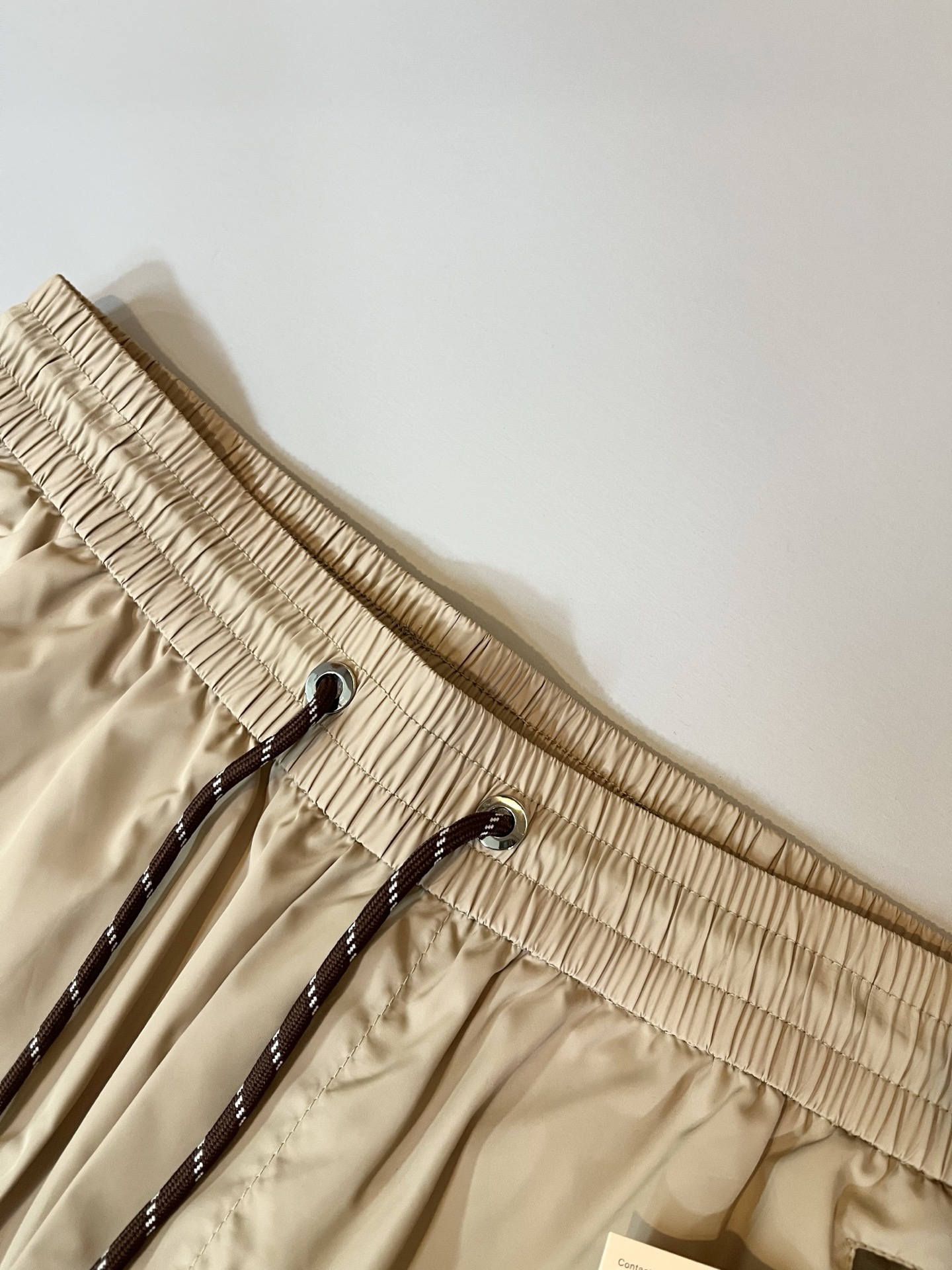 Hoodies & Sweatshirts