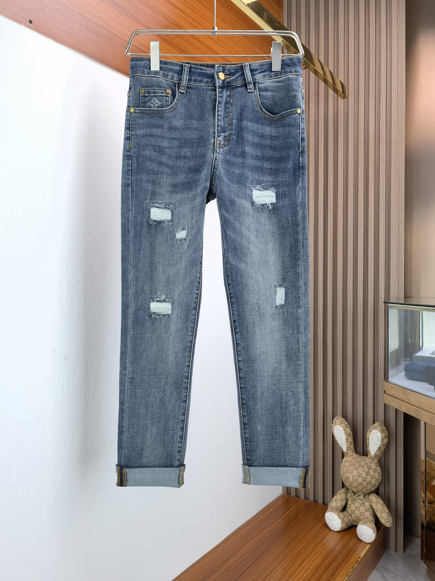 jeans