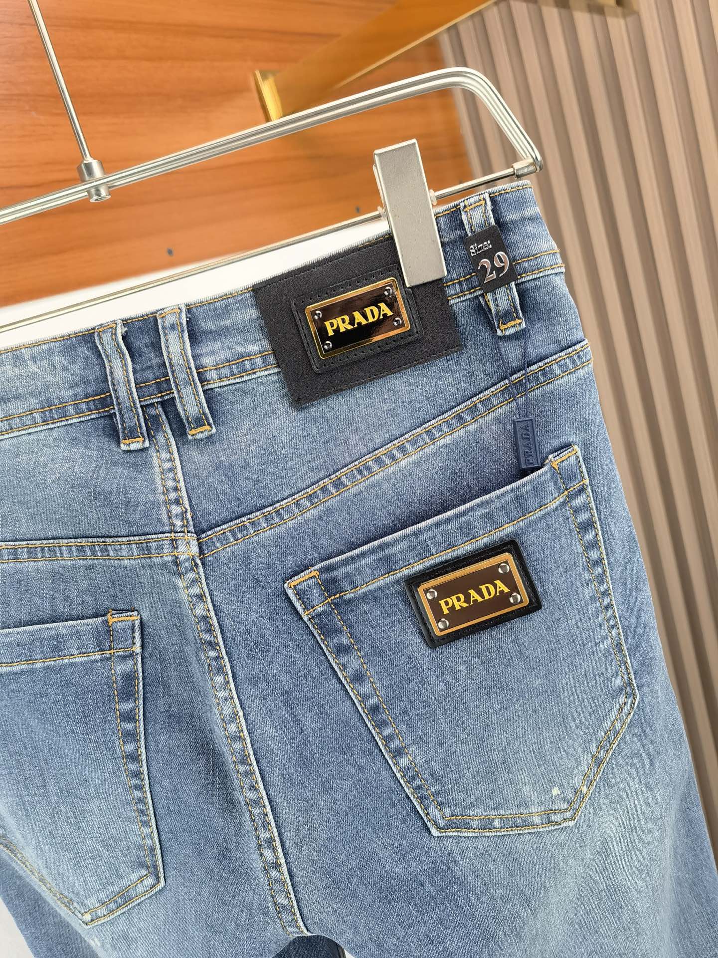 jeans