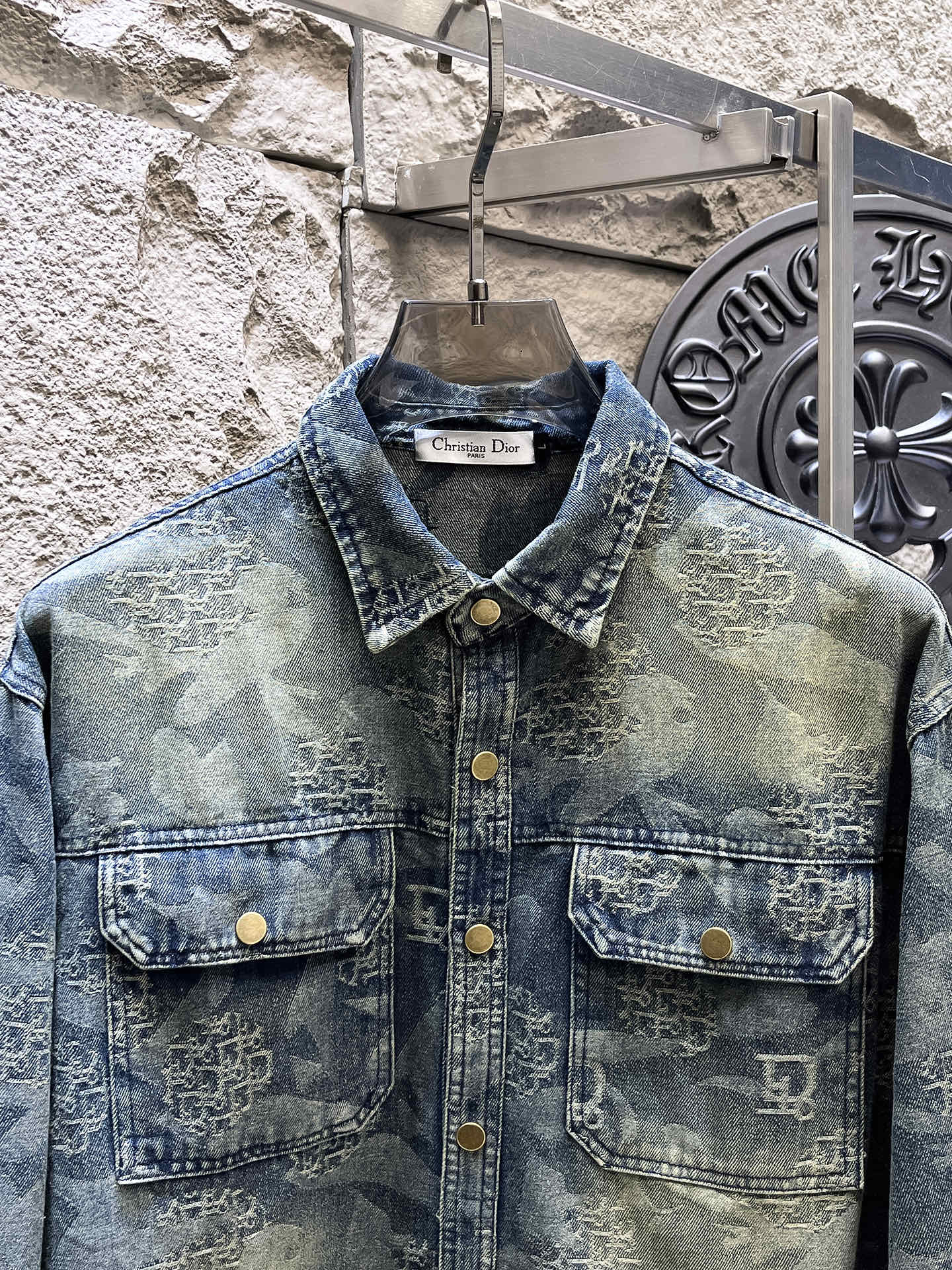 Coats & Jackets