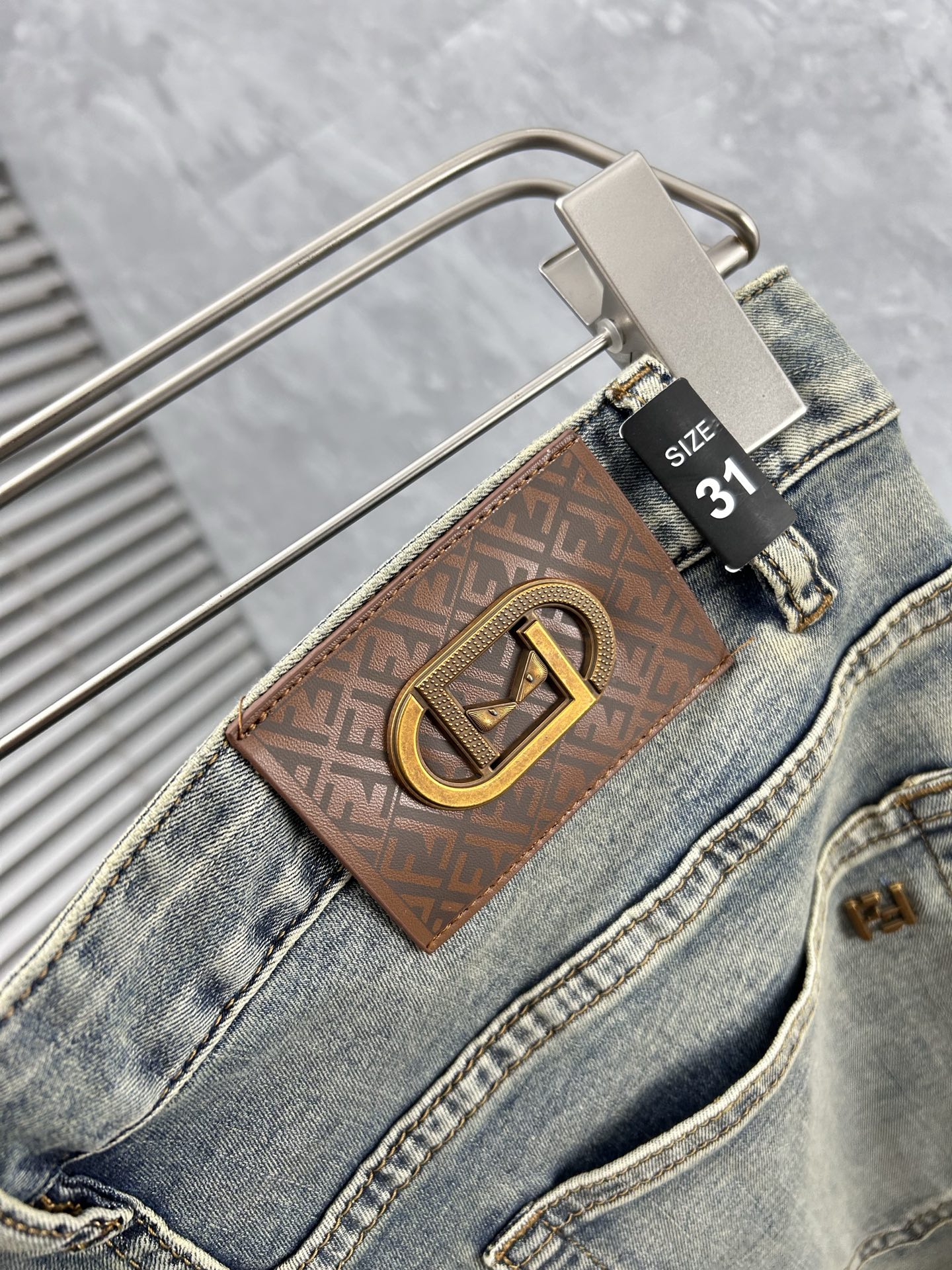 jeans