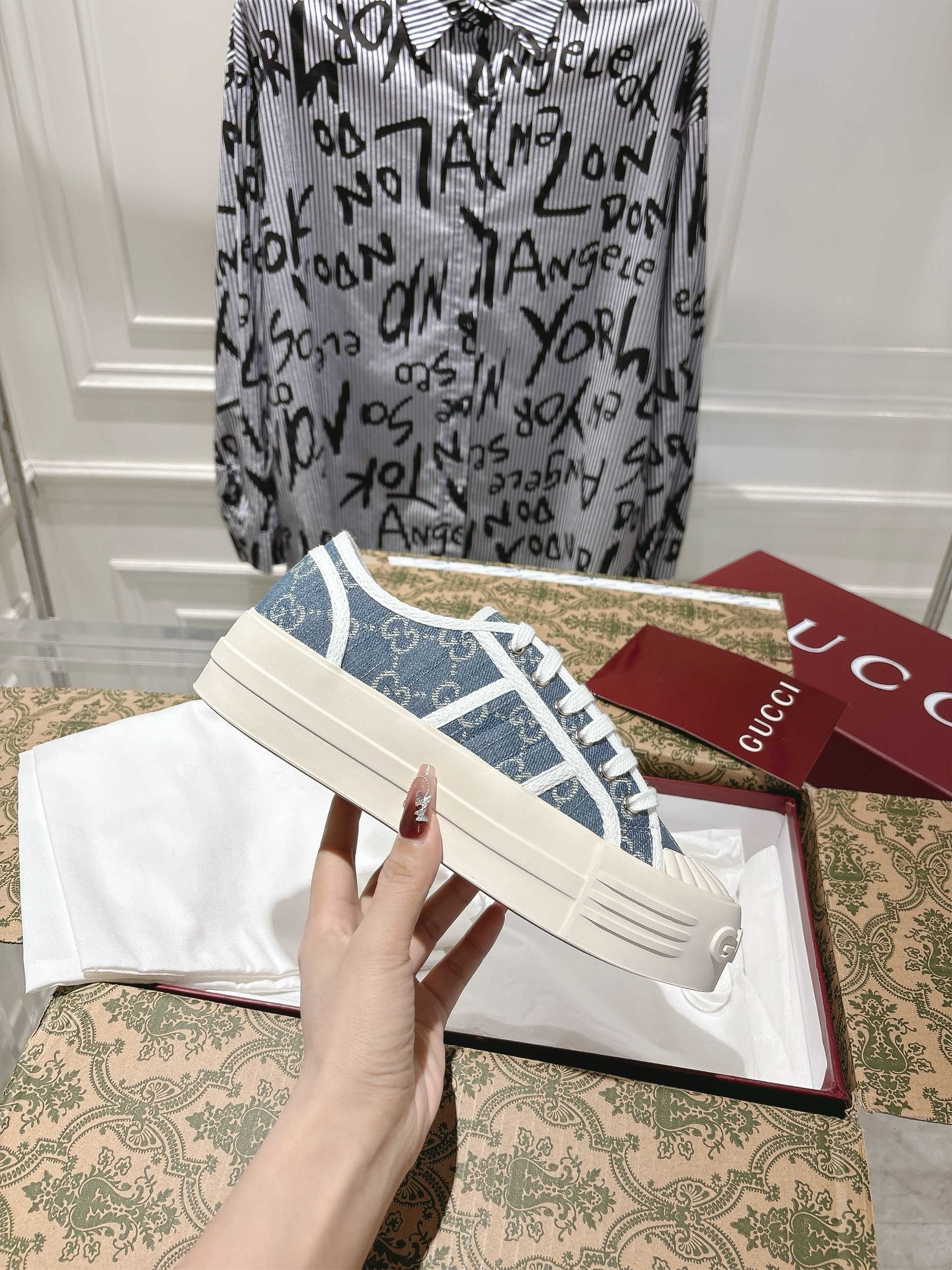 GucciShoes