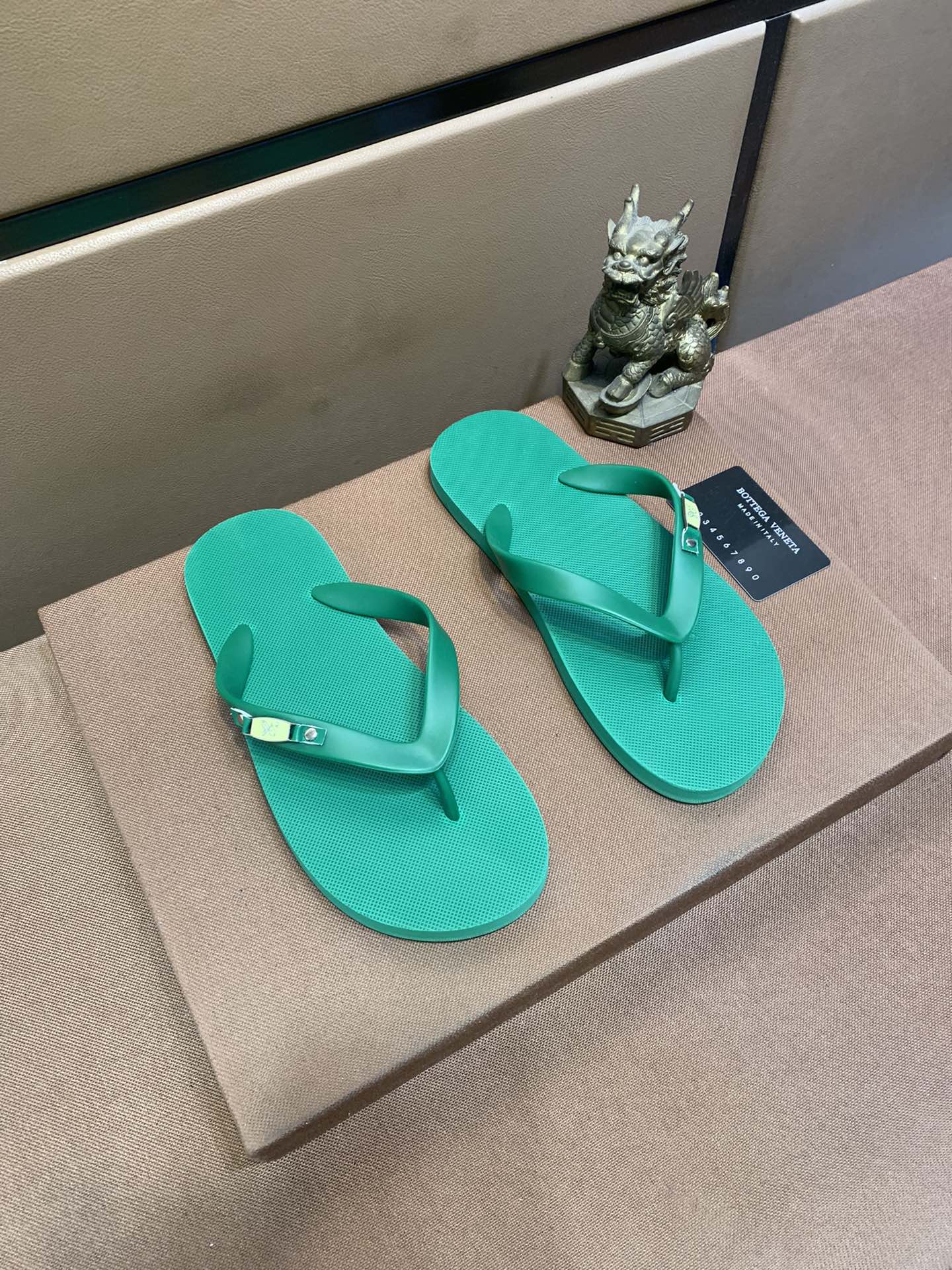 BVSHOES