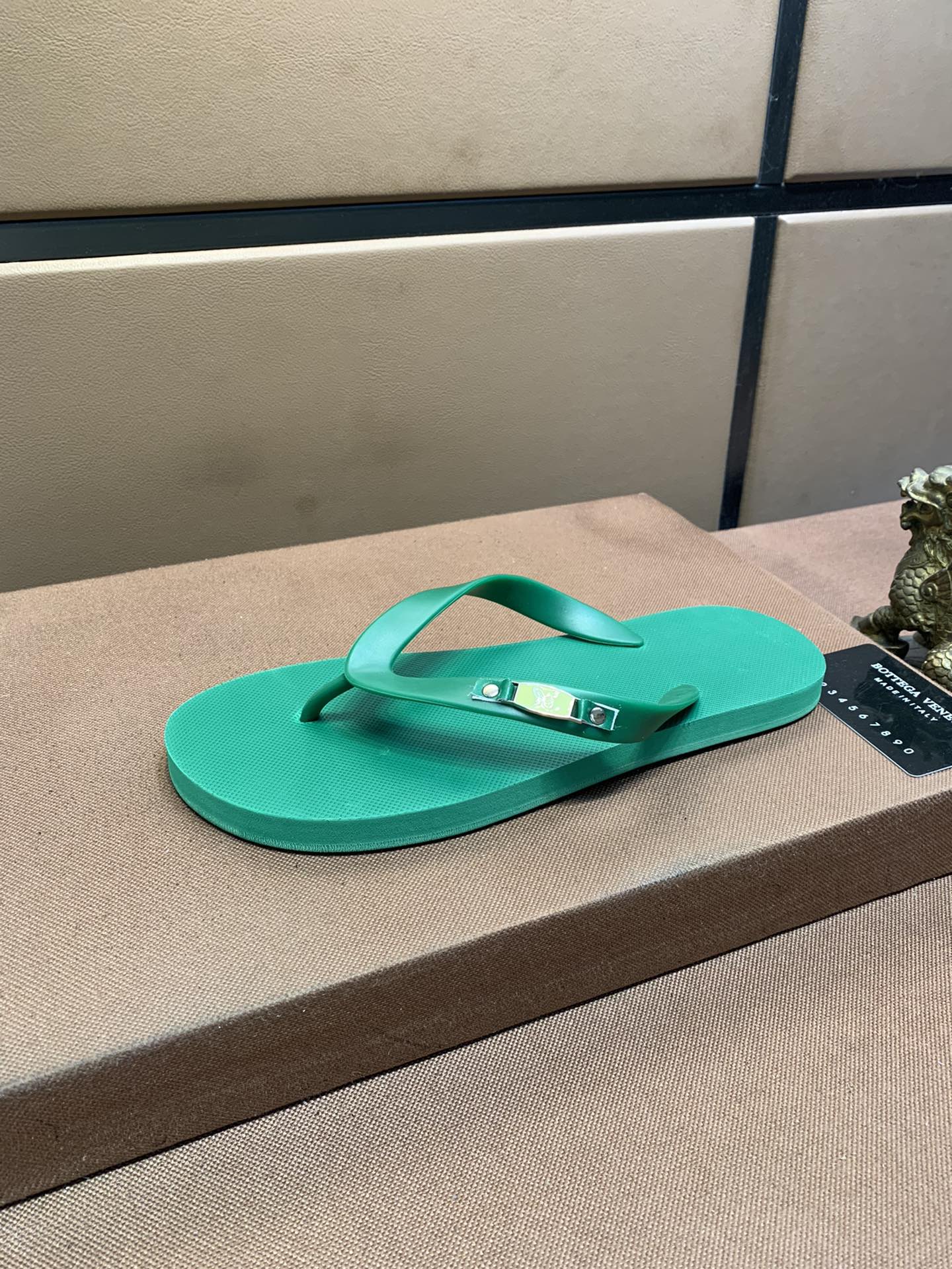 BVSHOES