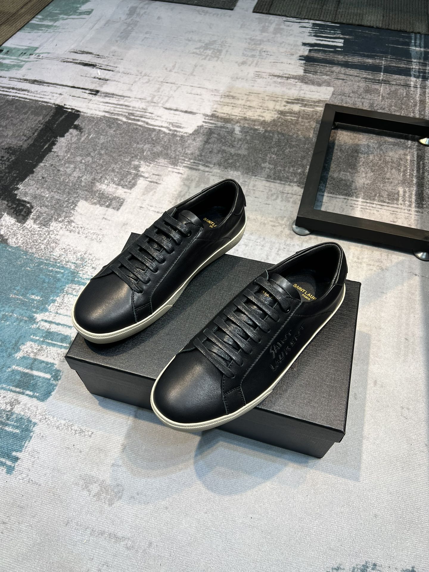 YSLSHOES