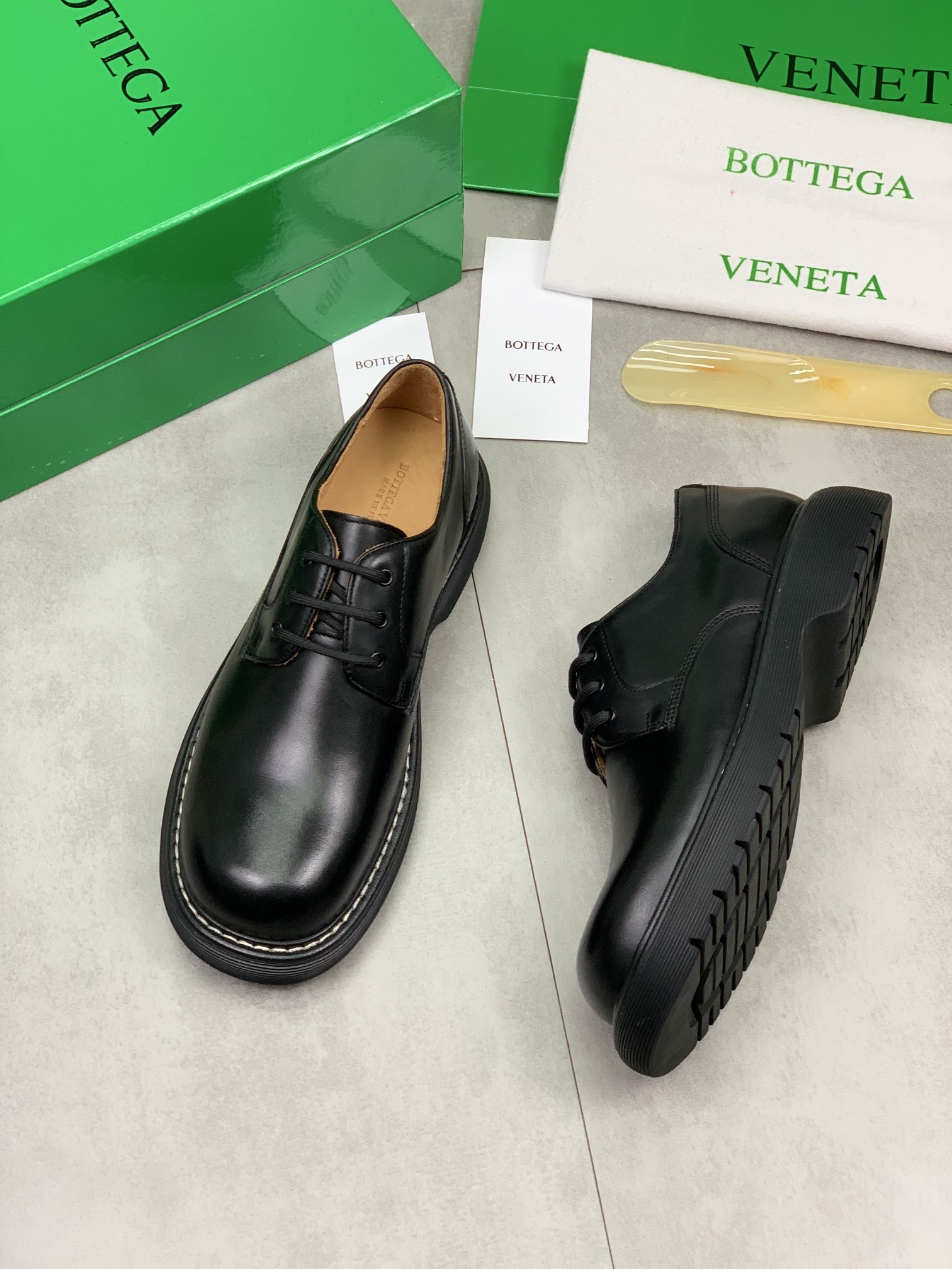 BVSHOES