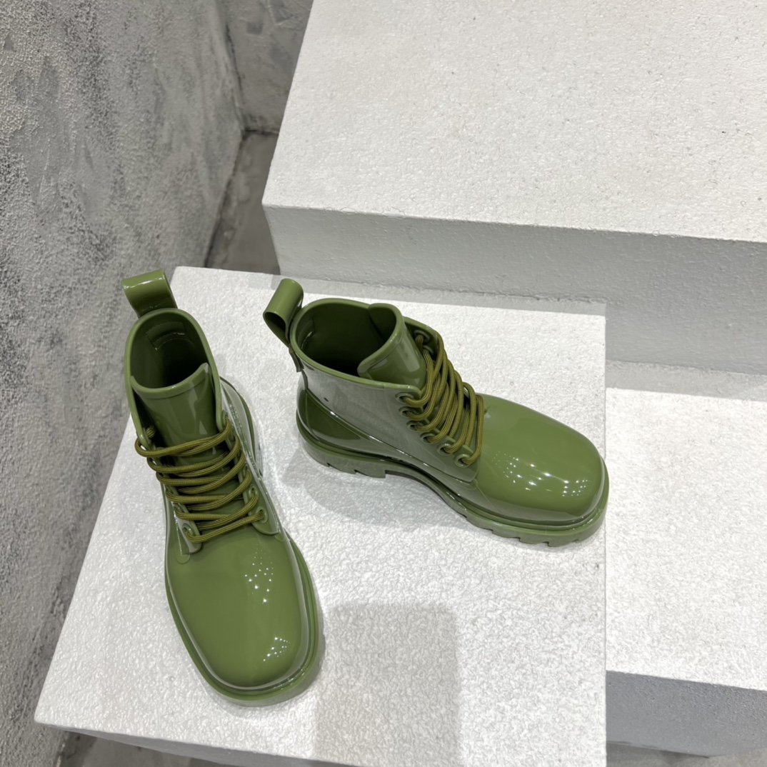 BVSHOES