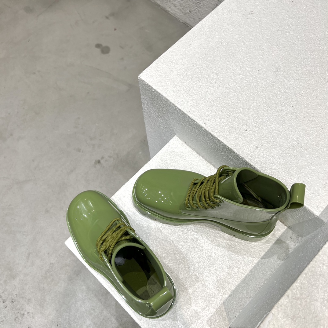 BVSHOES