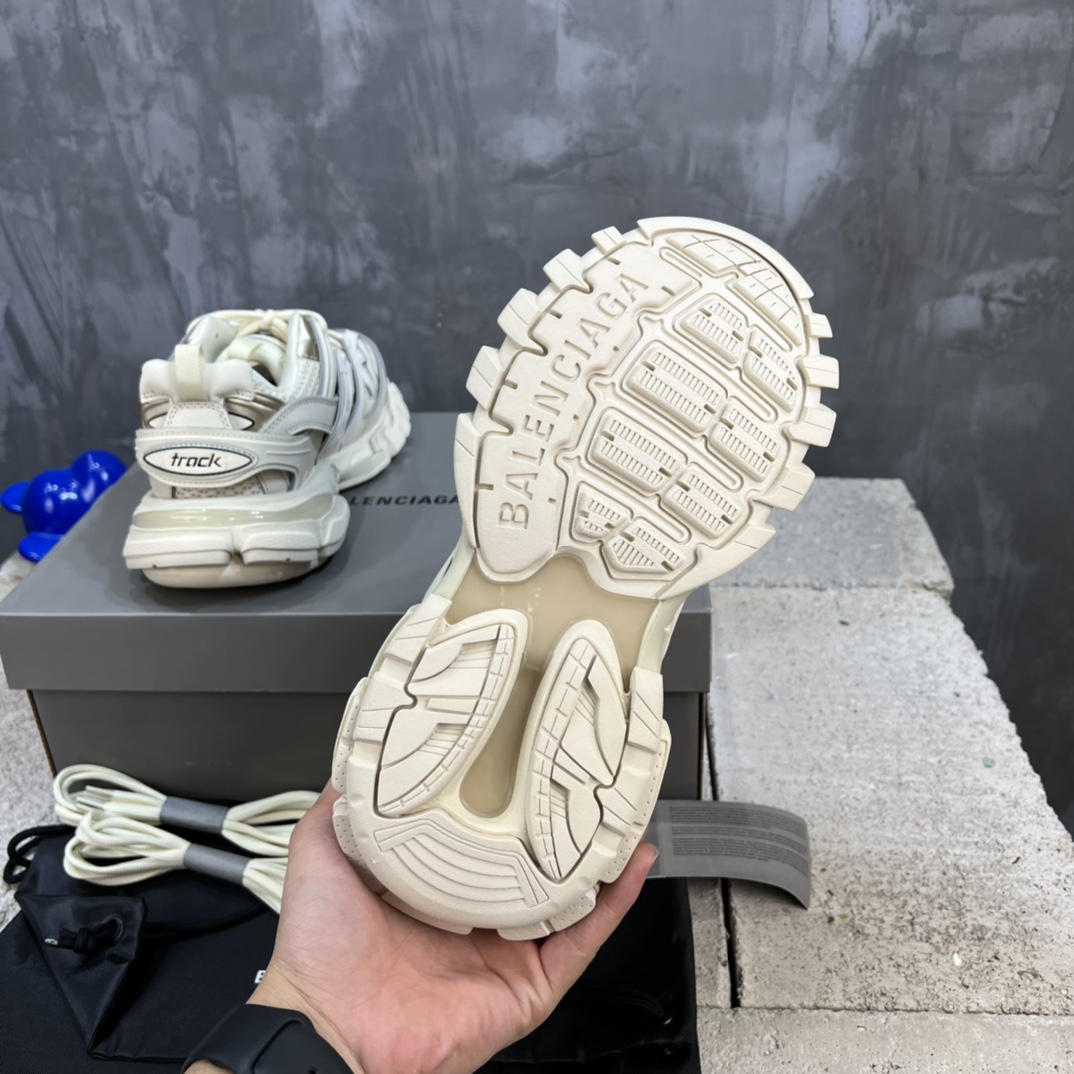 BalenciagaSHOES