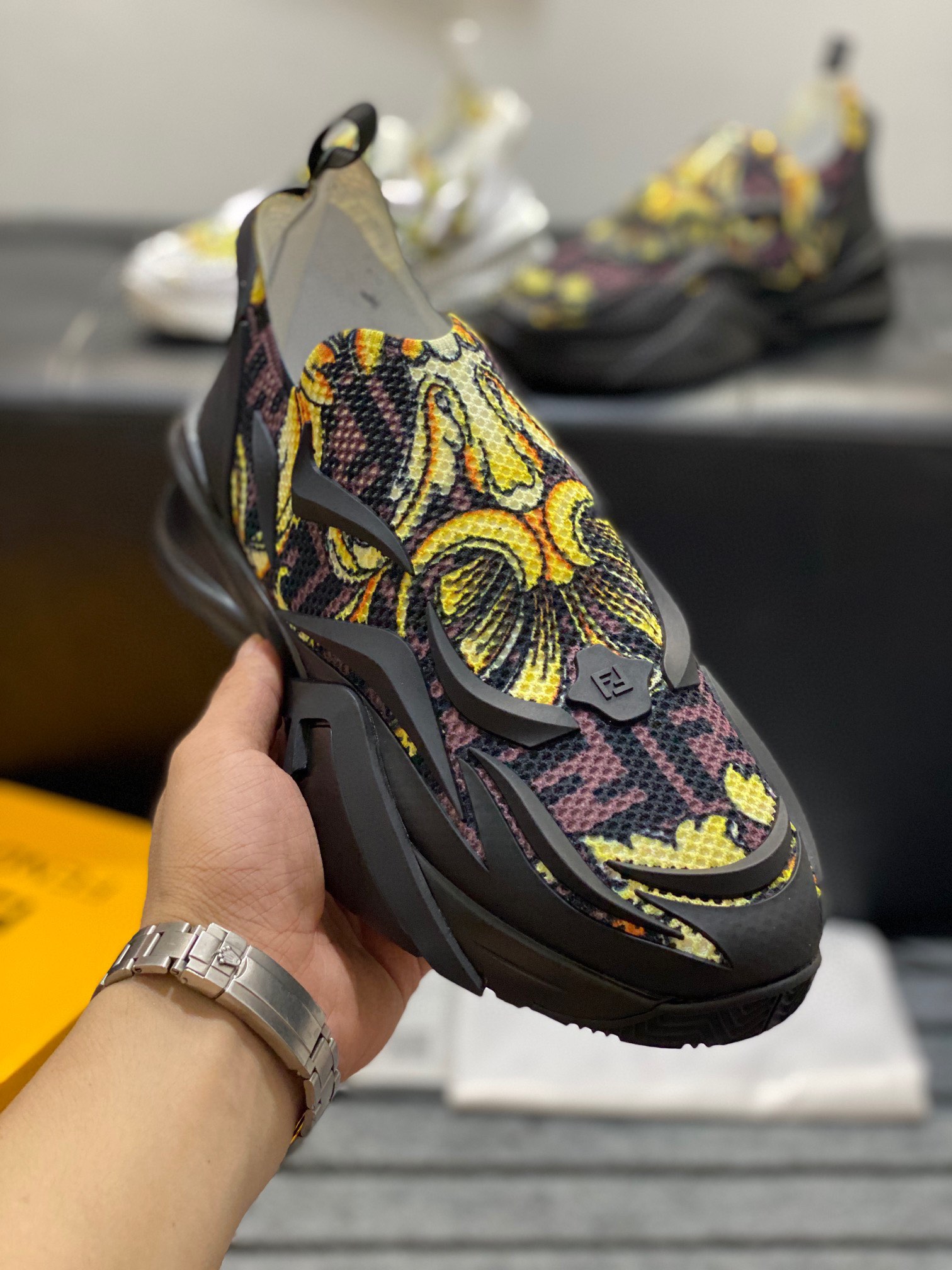 FendiSHOES