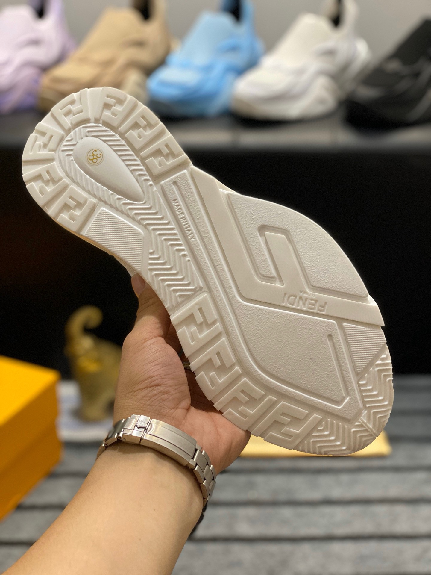 FendiSHOES
