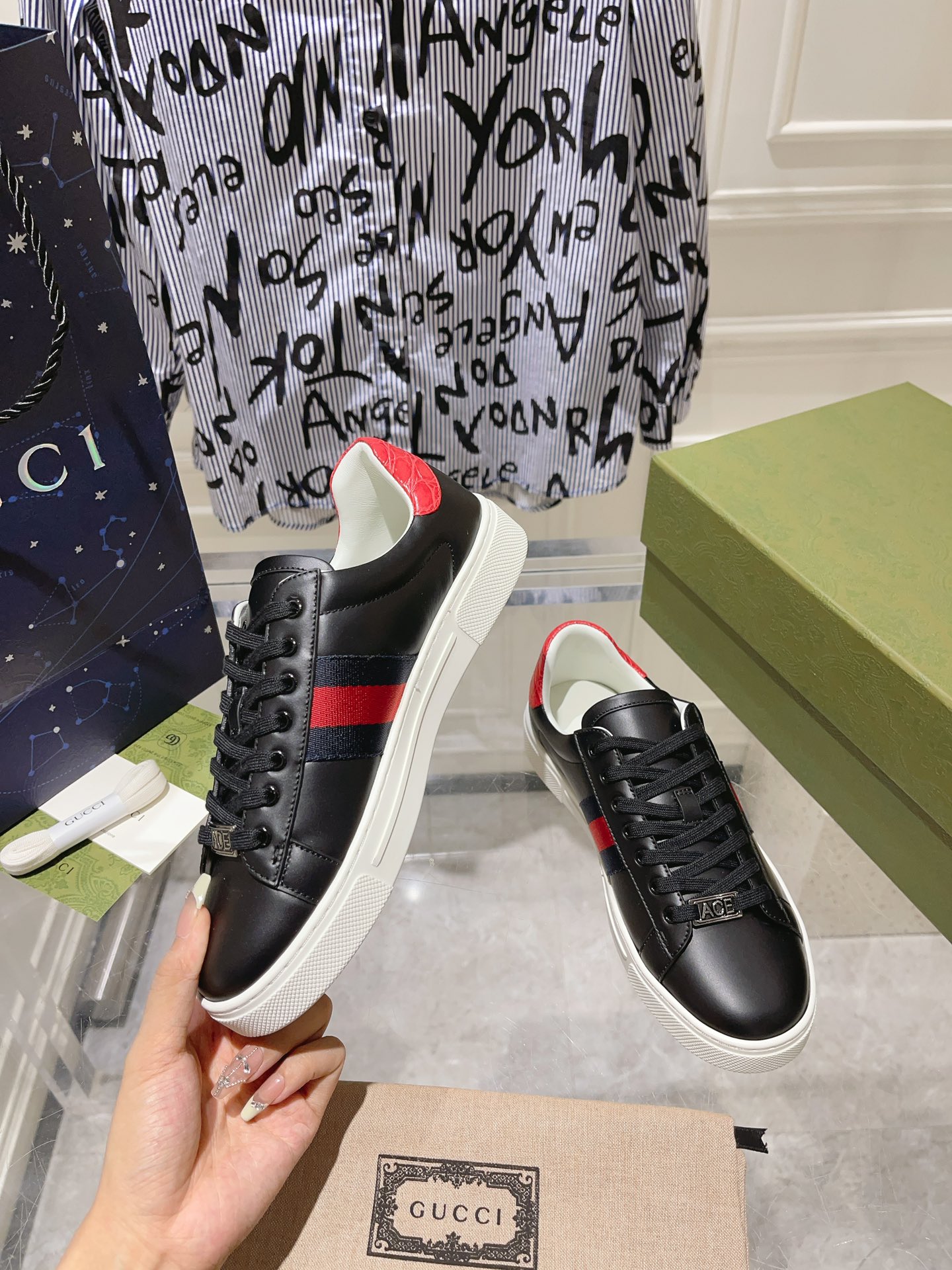 GucciShoes