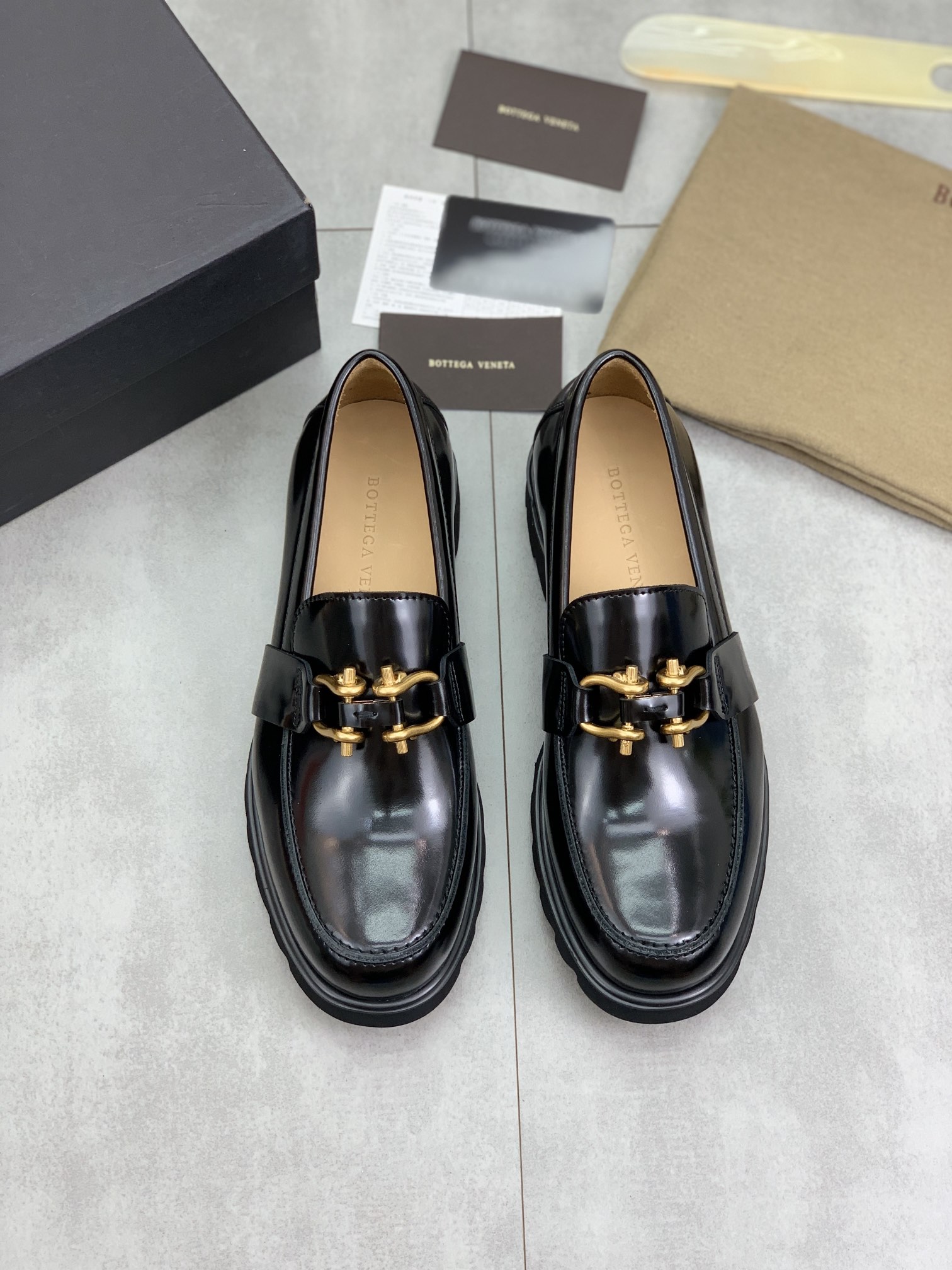 BVSHOES