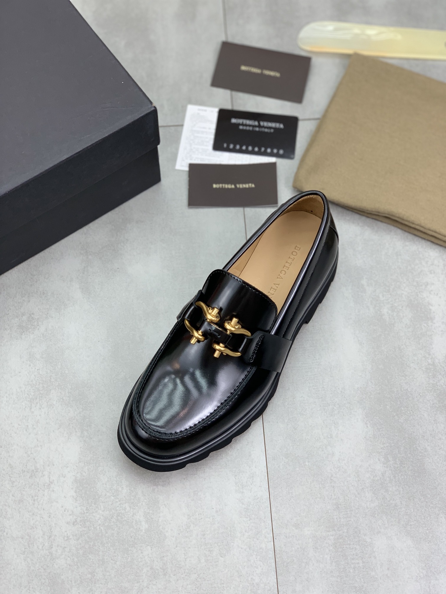 BVSHOES