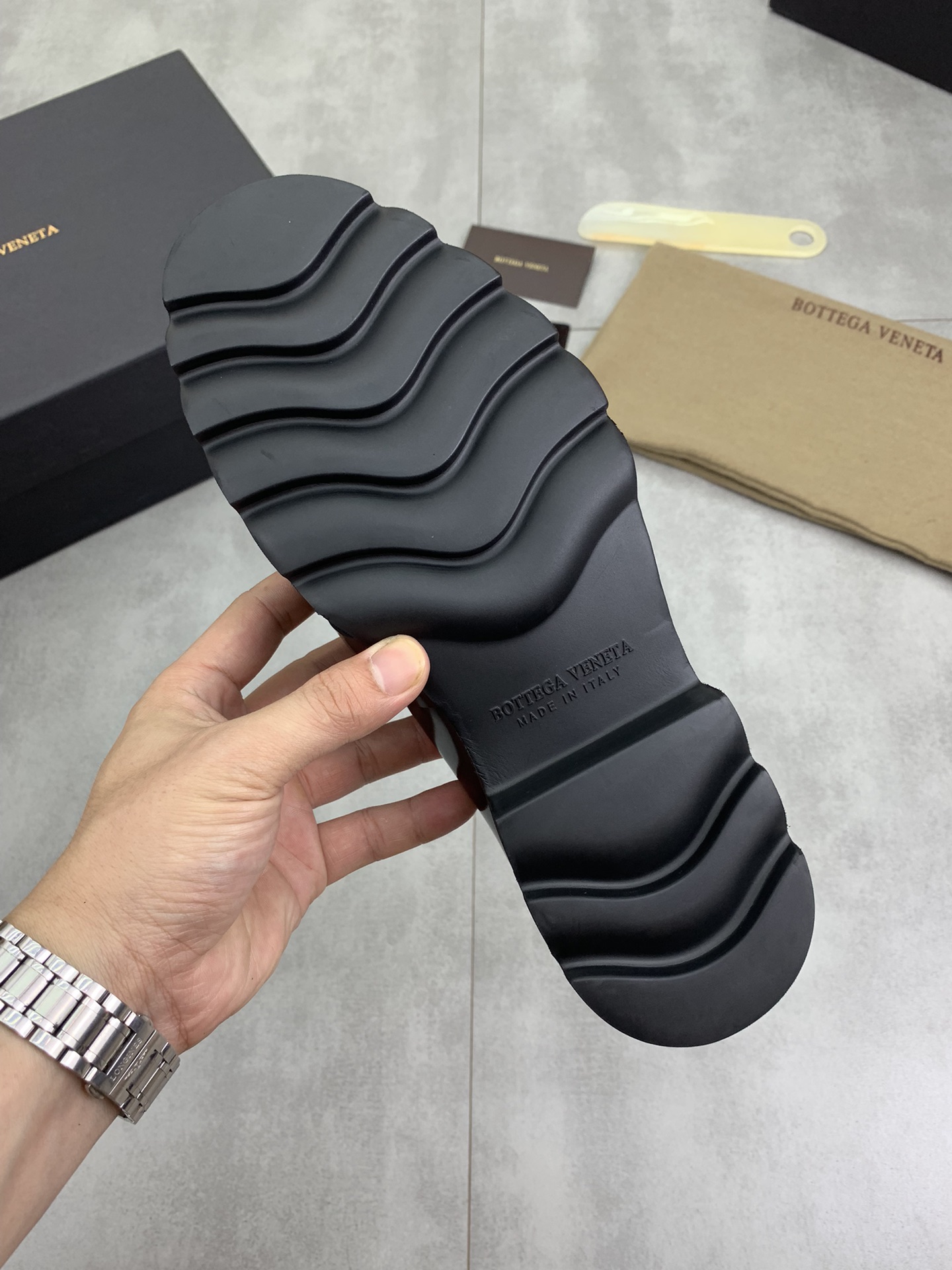 BVSHOES