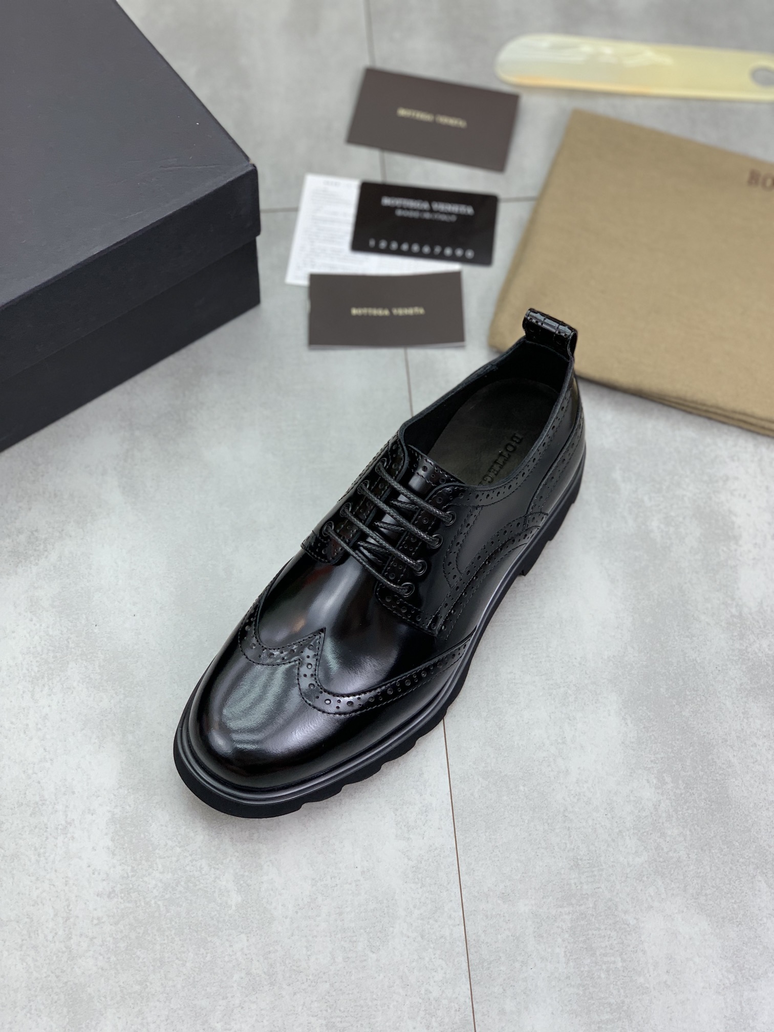 BVSHOES