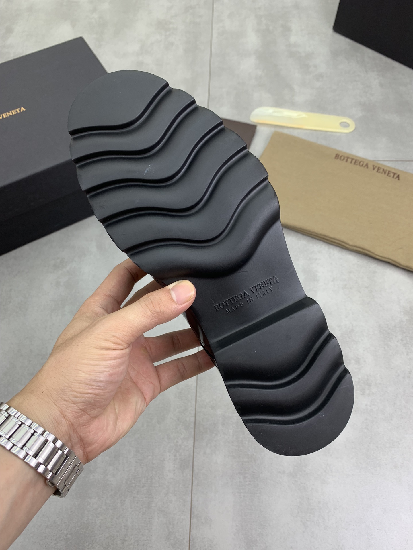 BVSHOES