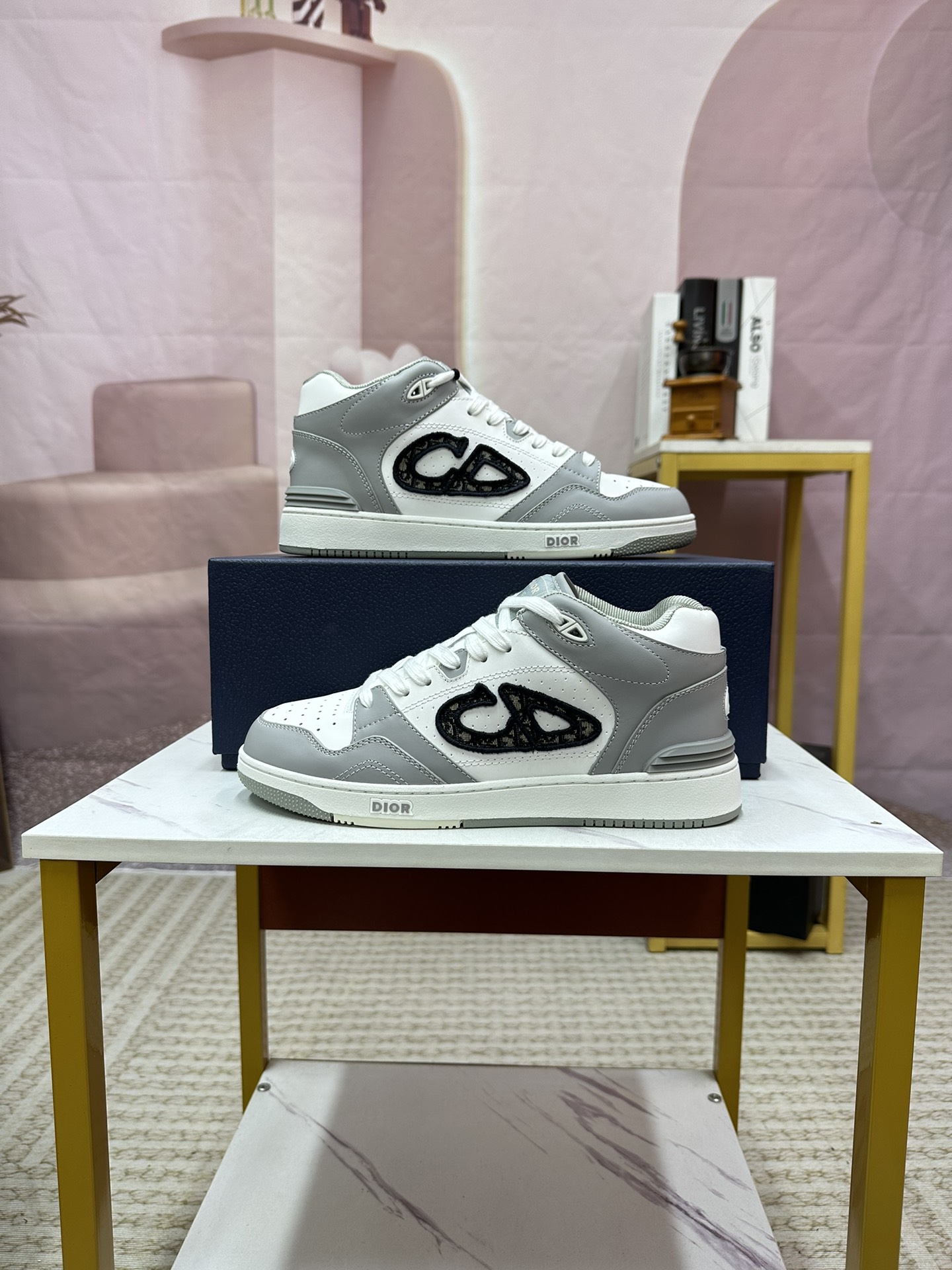 DiorSHOES