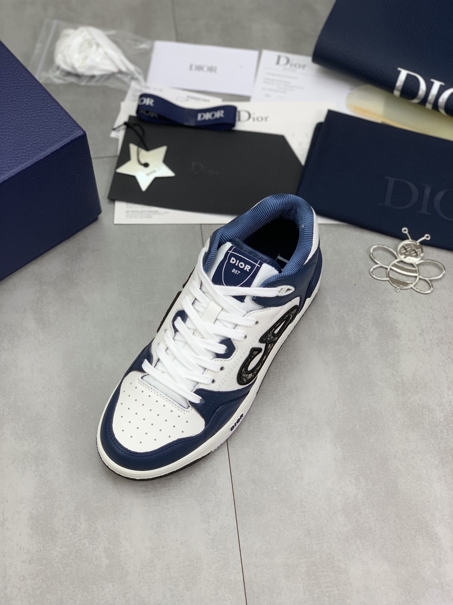 DiorSHOES