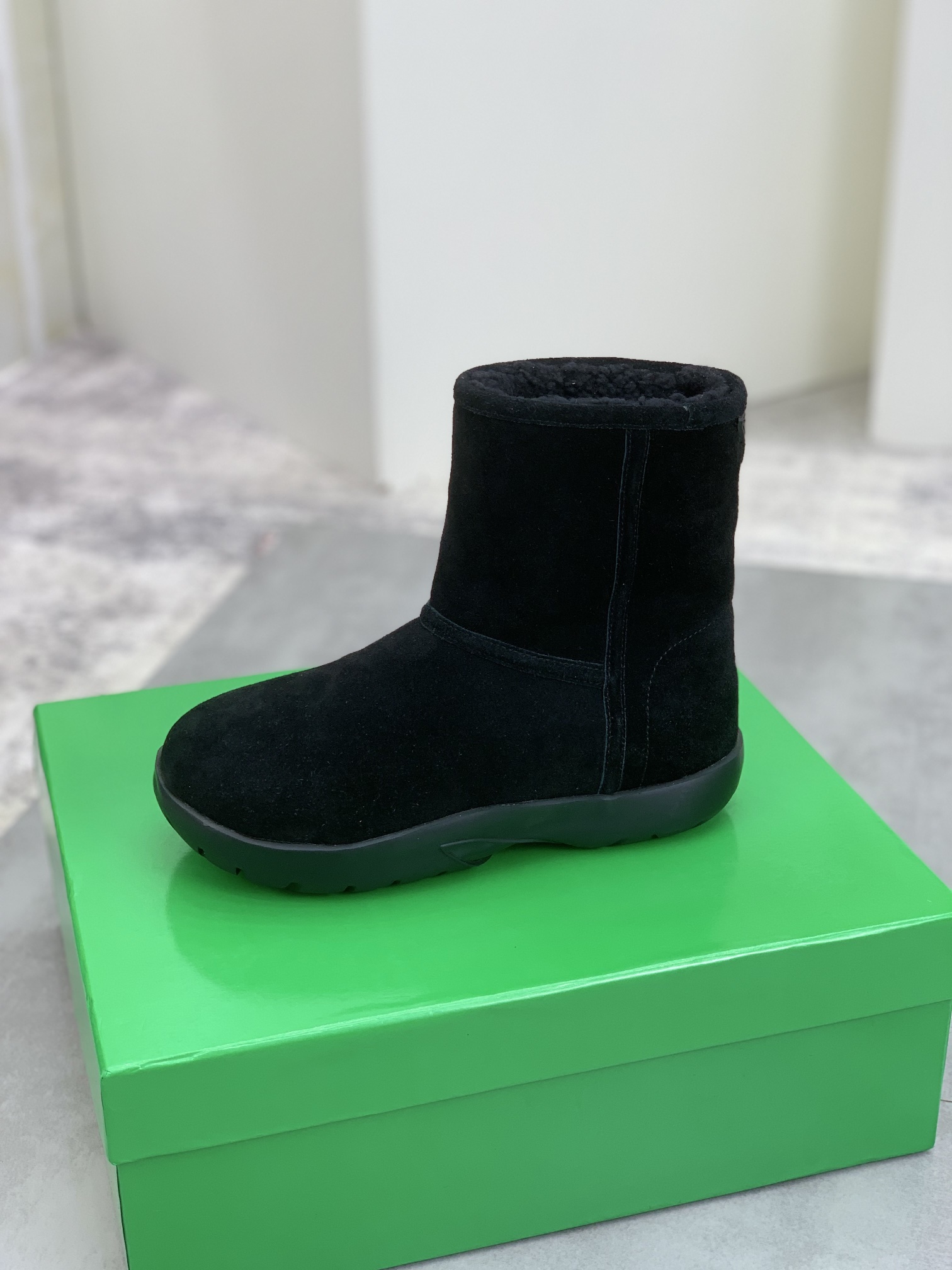 BVSHOES
