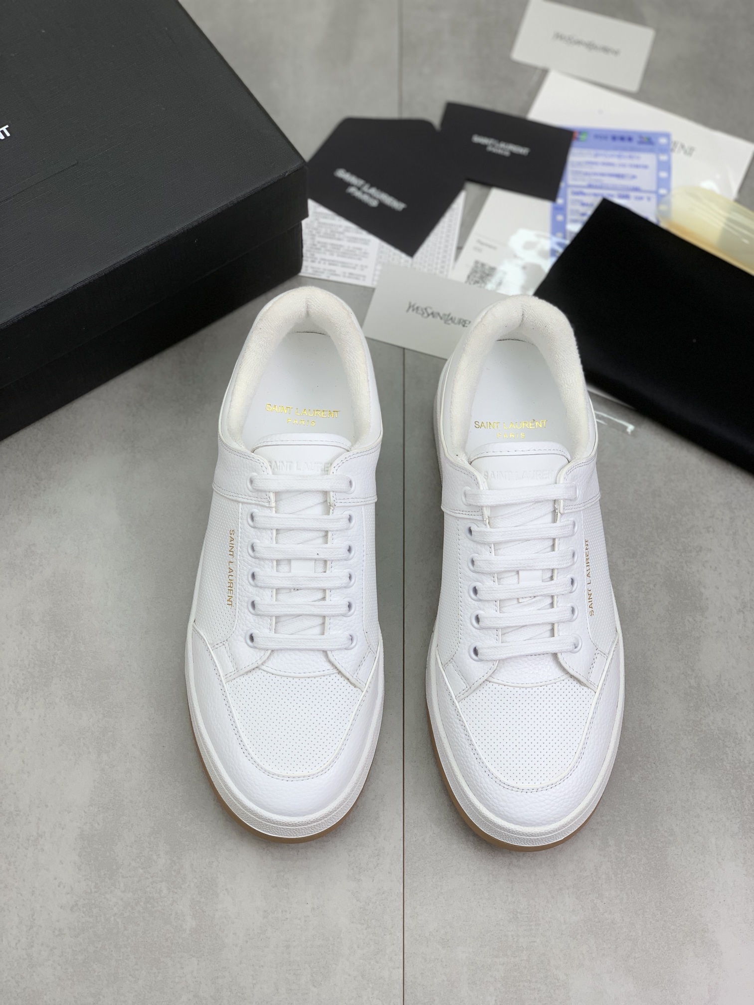 YSLSHOES