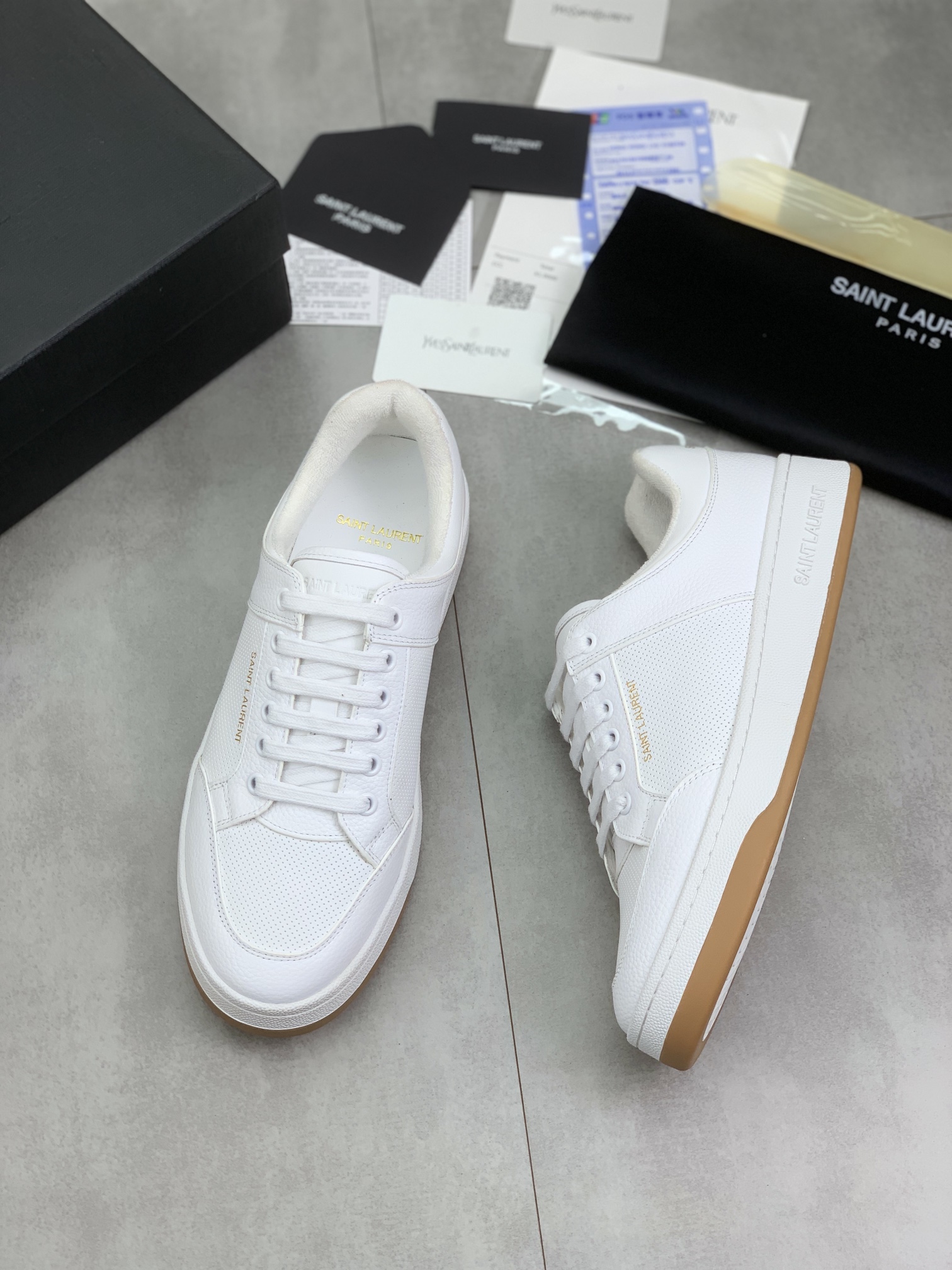 YSLSHOES