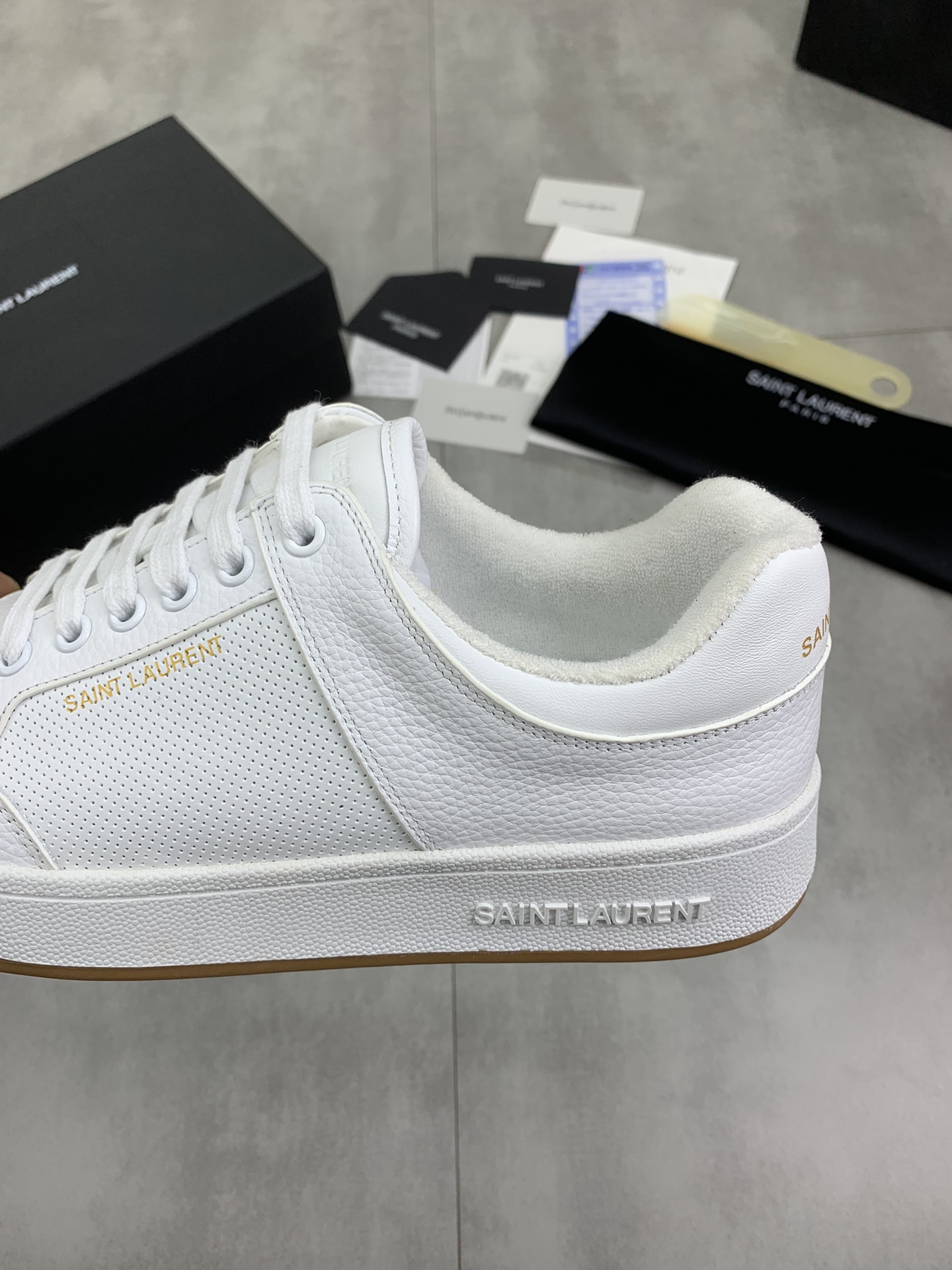 YSLSHOES