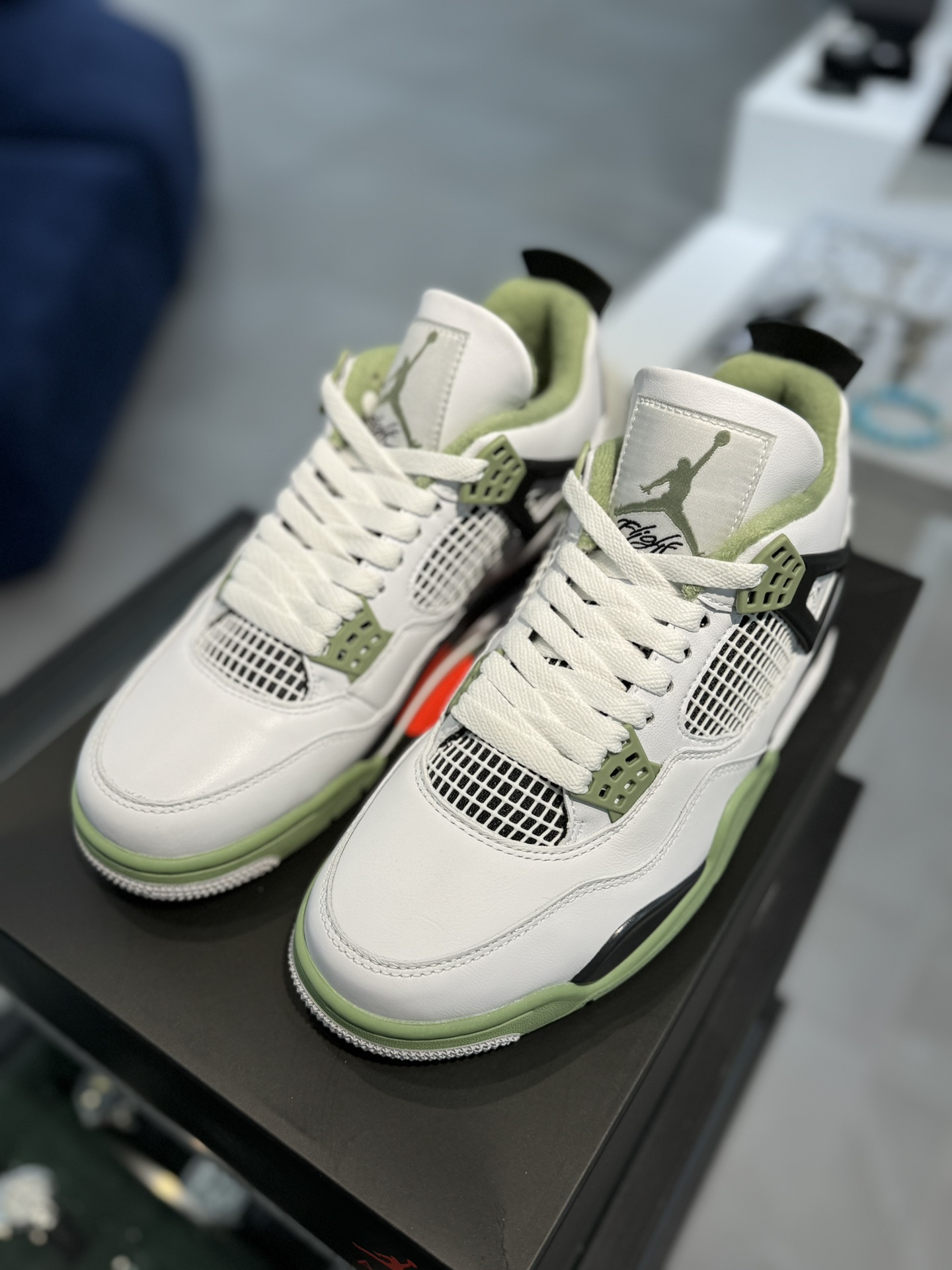 AirJordan4SHOES
