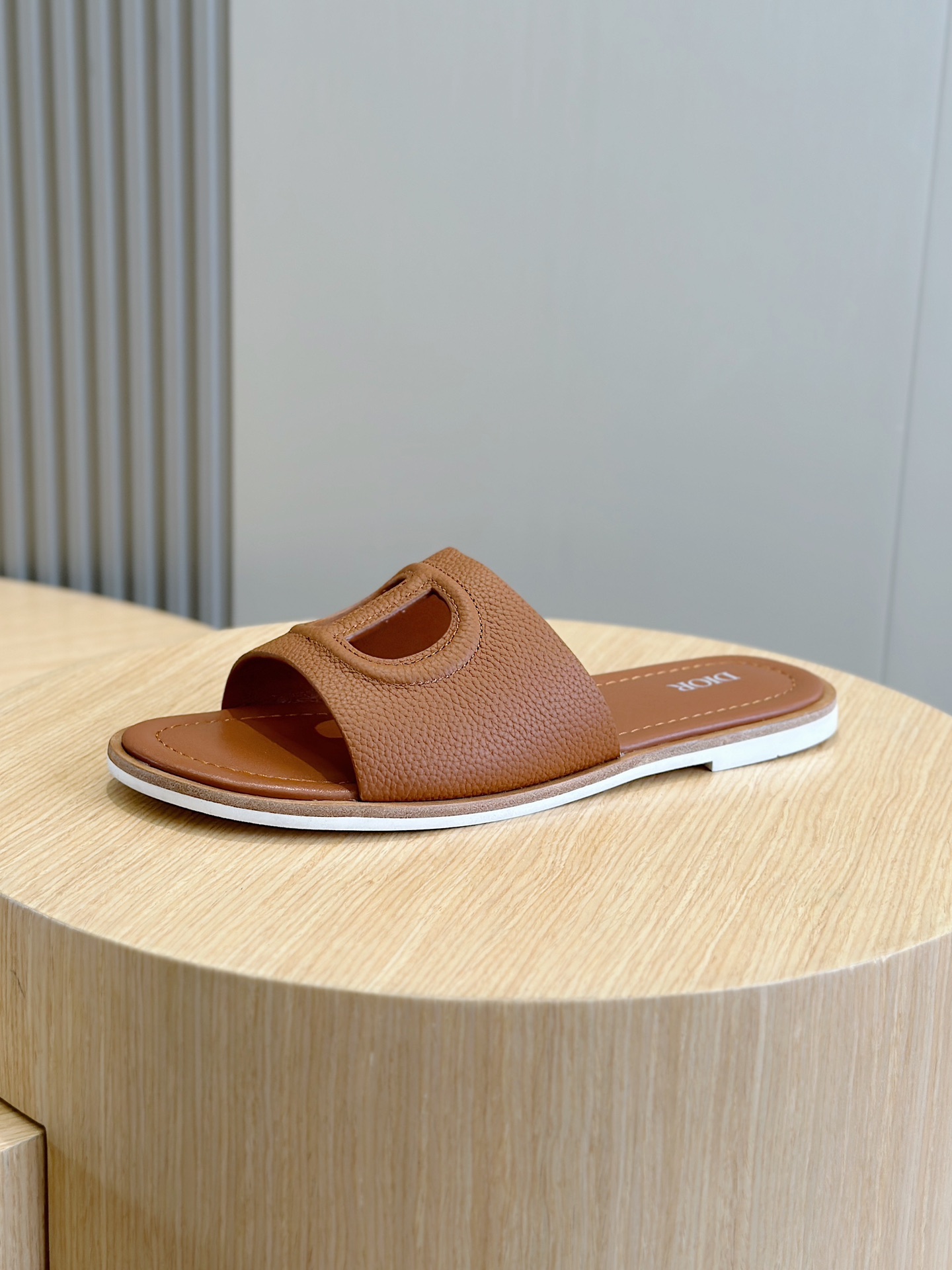DiorSHOES