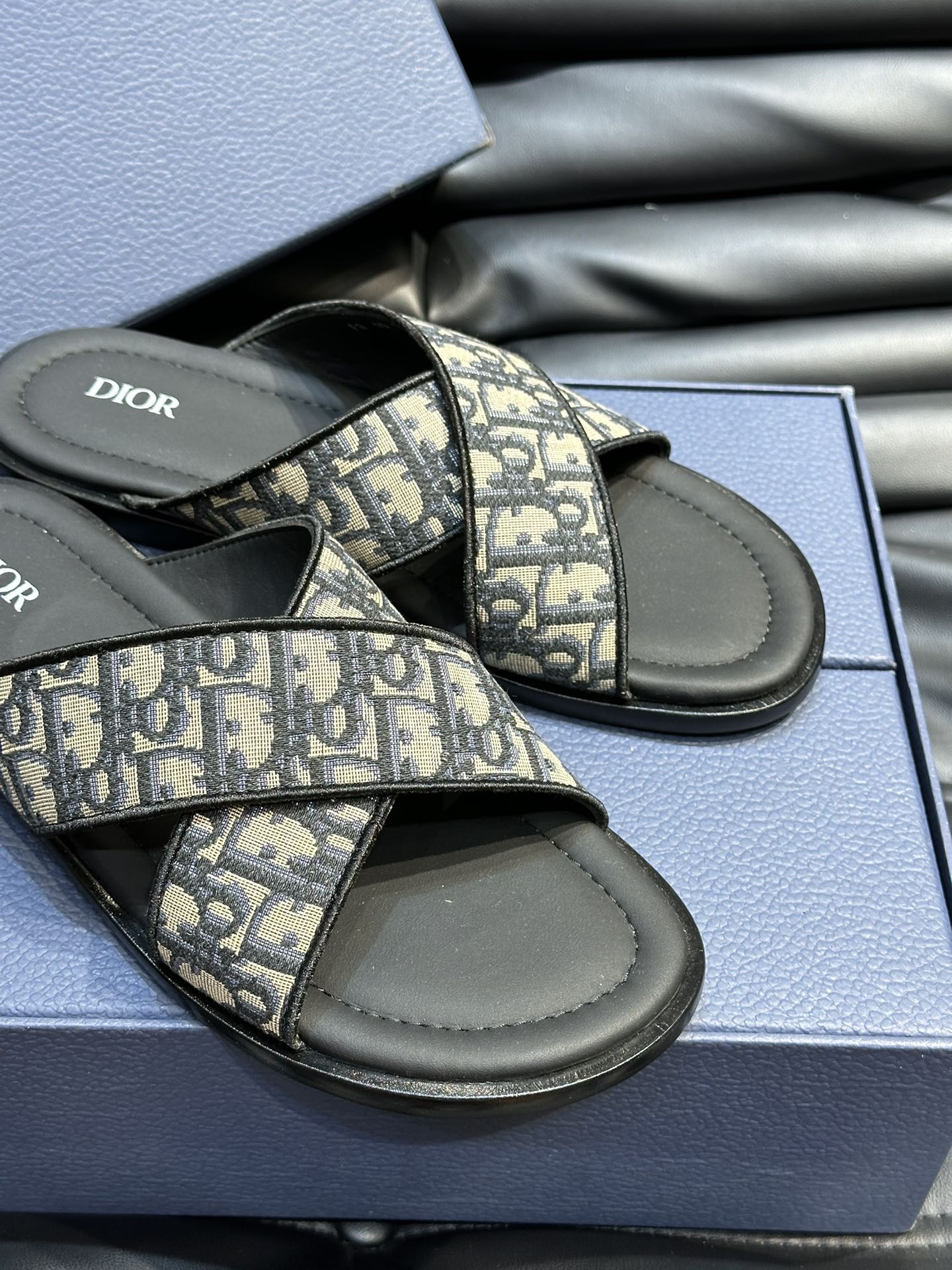 DiorSHOES